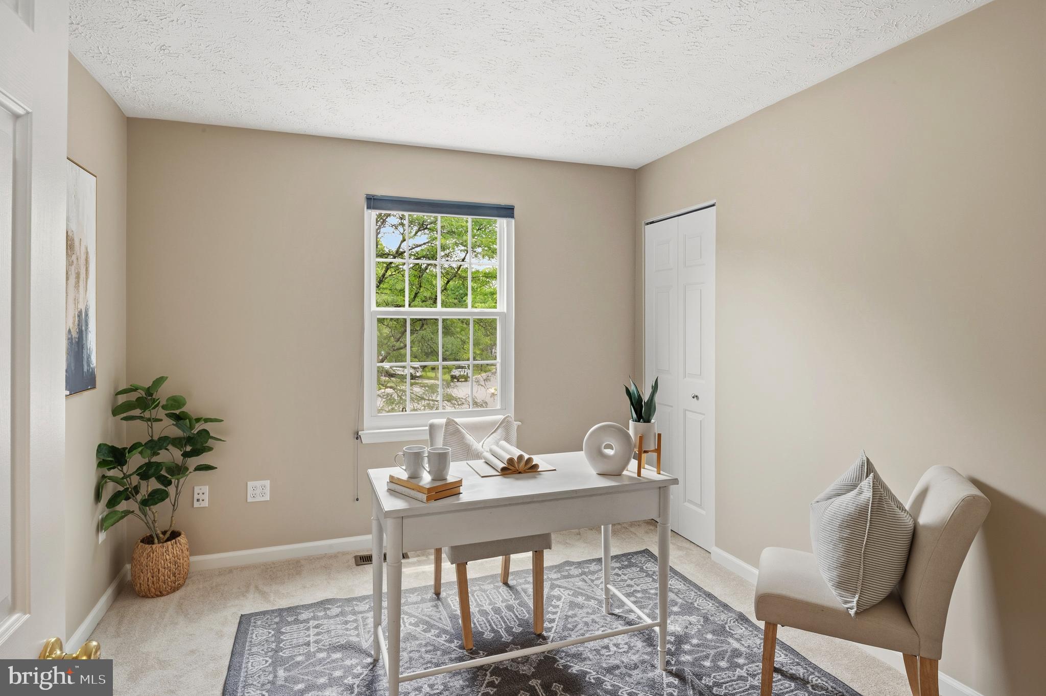 FOX CHASE - Residential