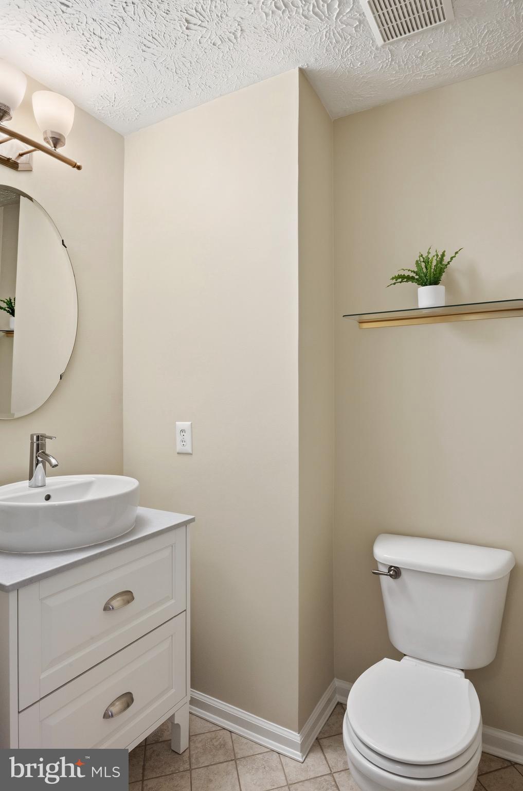 FOX CHASE - Residential