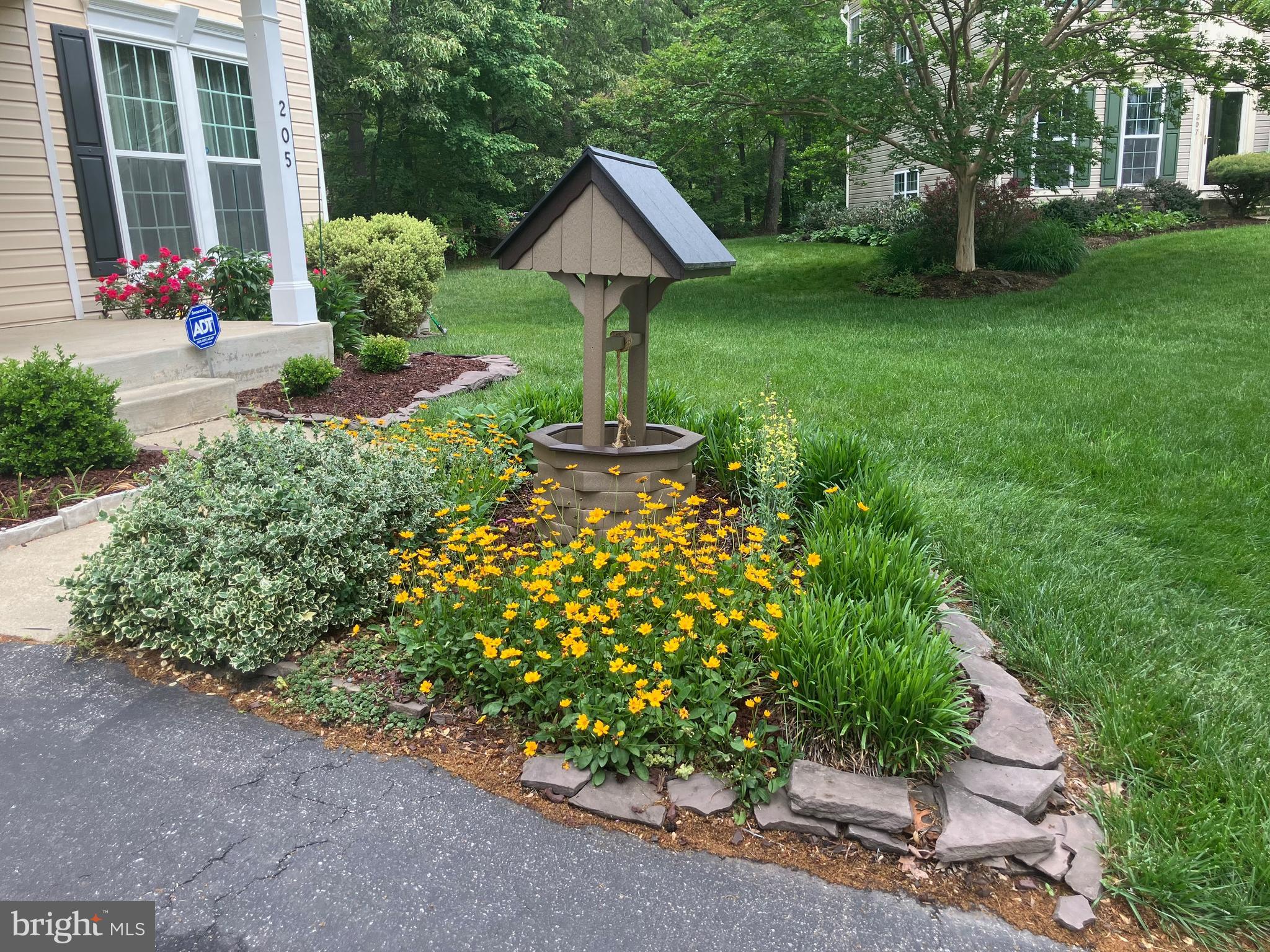 FOX CHASE - Residential