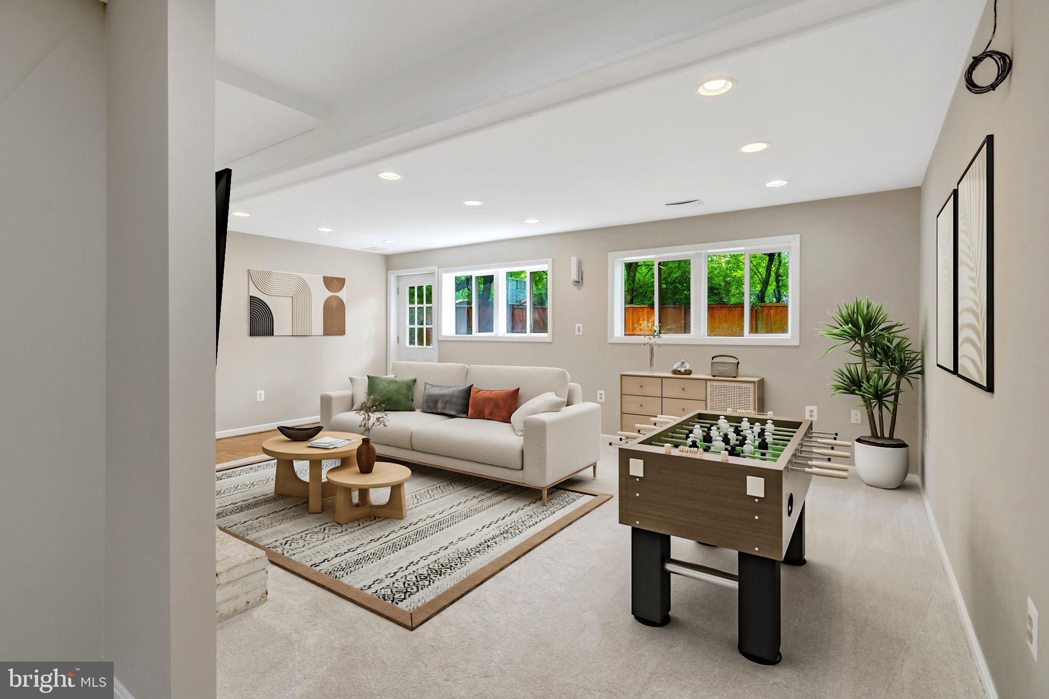 COUNTRY CLUB HILLS - Residential