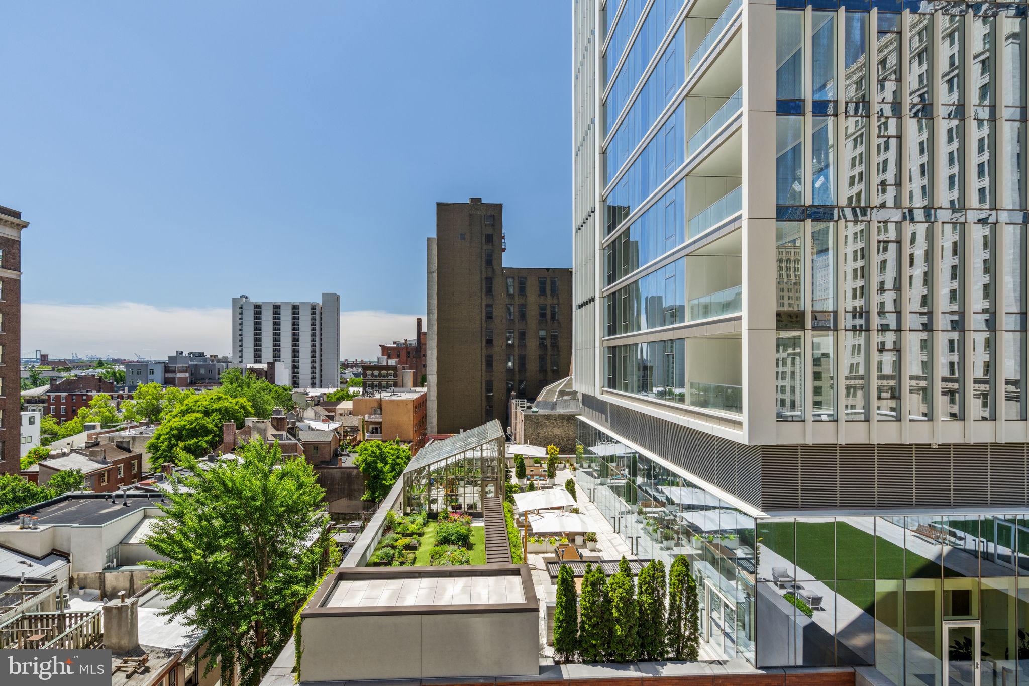 WASHINGTON SQ WEST - Residential