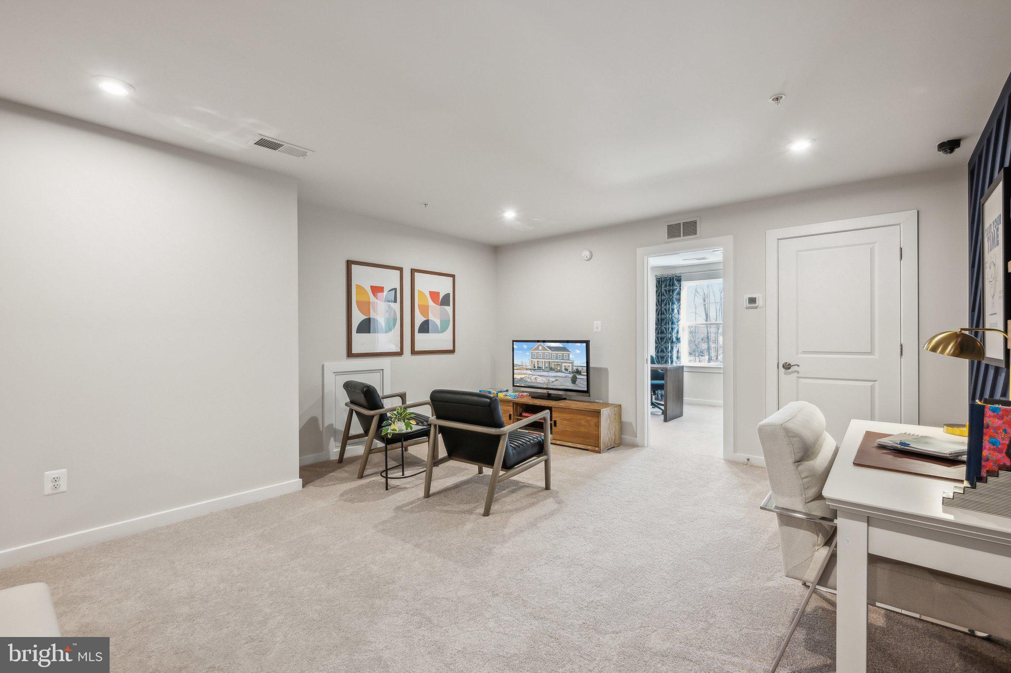 SUNSTONE PRESERVE - Residential