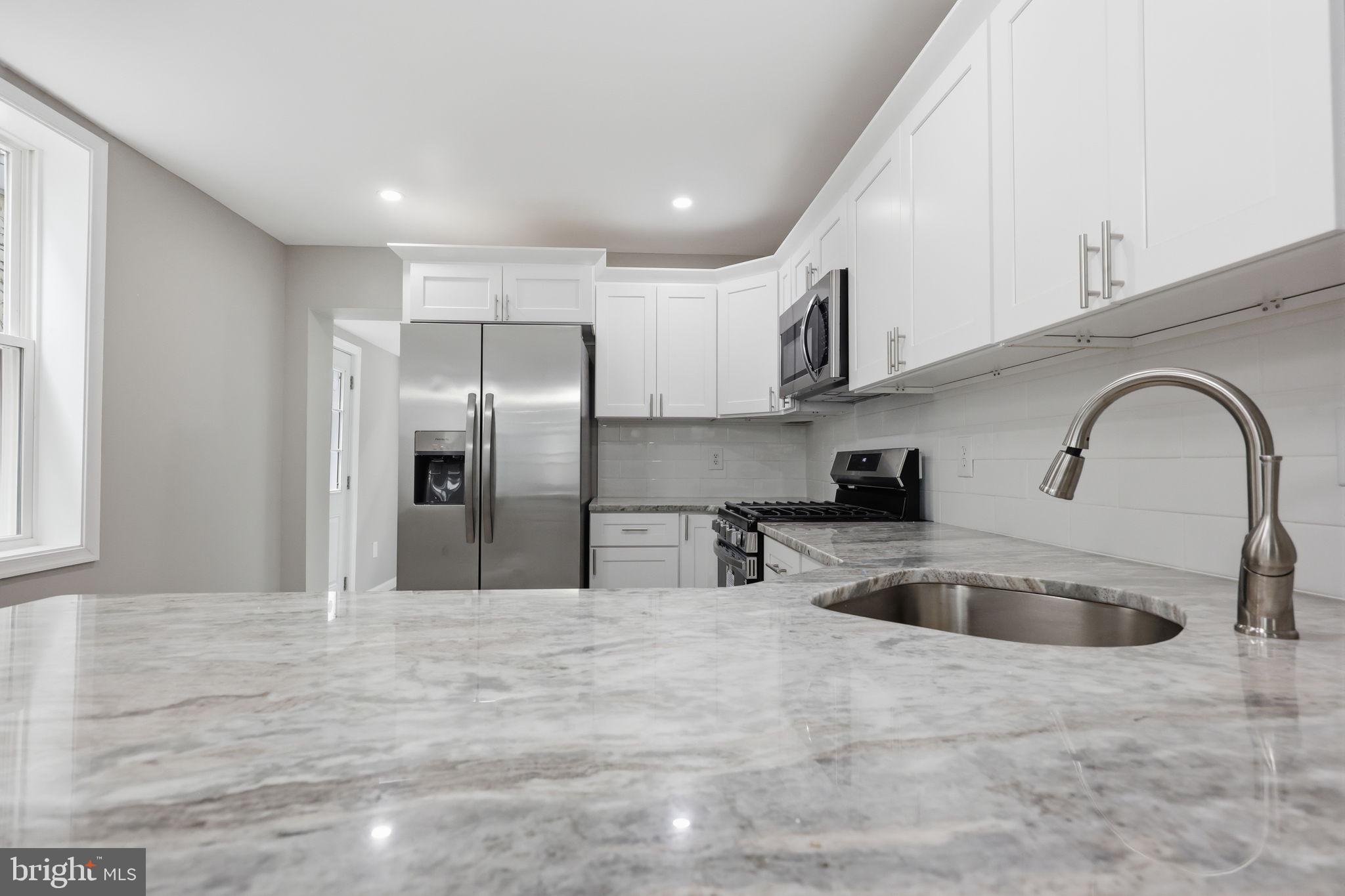 STRAWBERRY MANSION - Residential