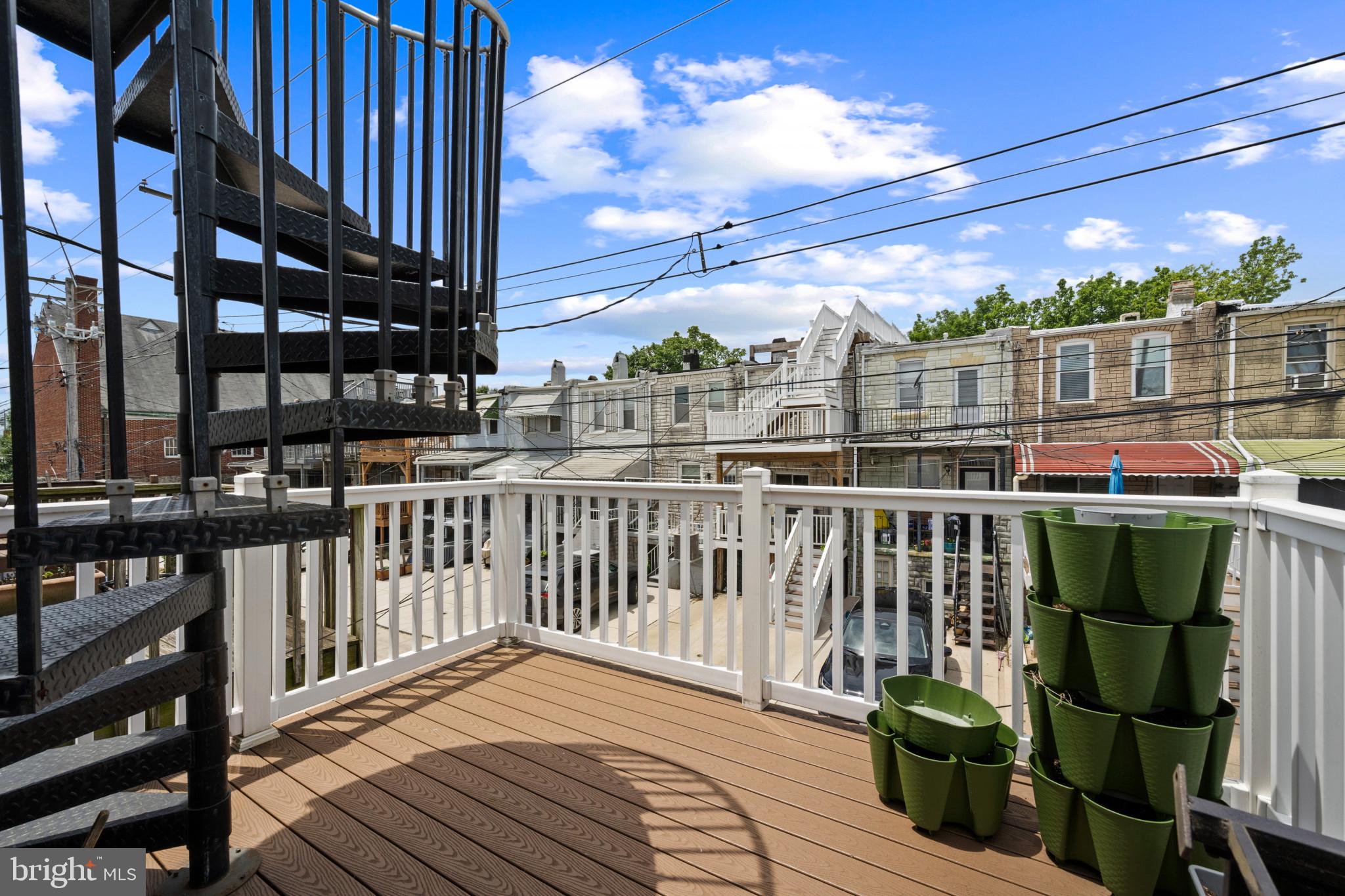 RIVERSIDE - Residential