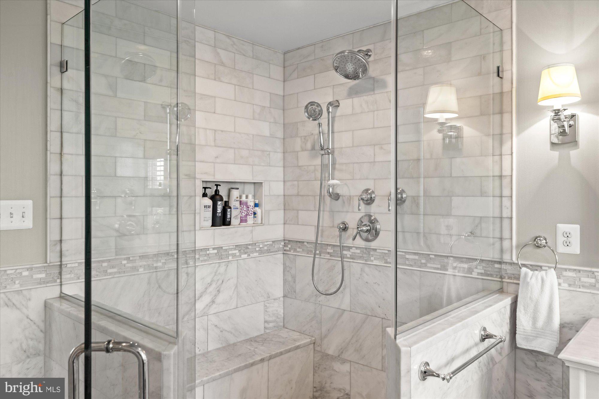 WILLOWS OF POTOMAC - Residential