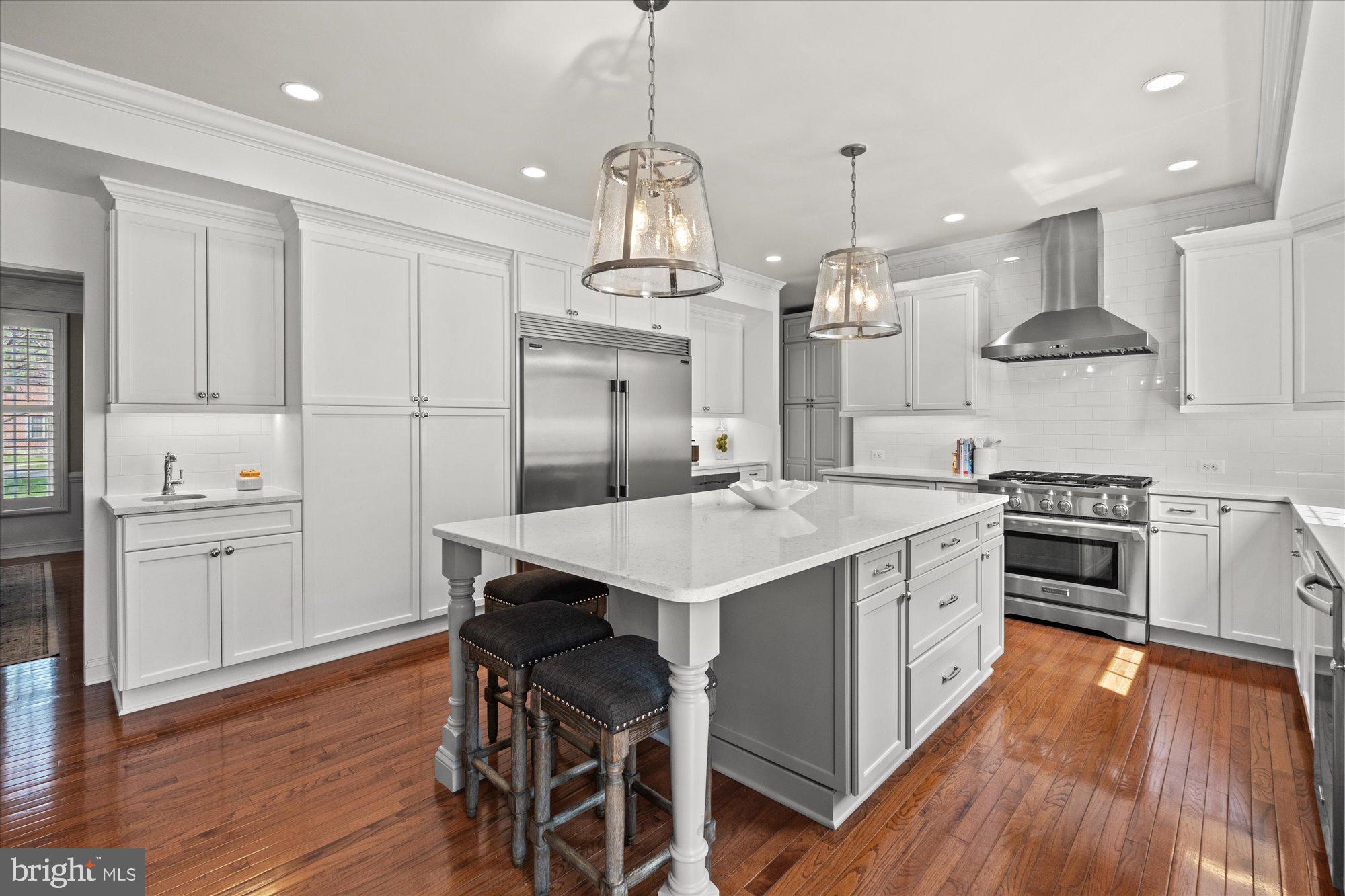 WILLOWS OF POTOMAC - Residential