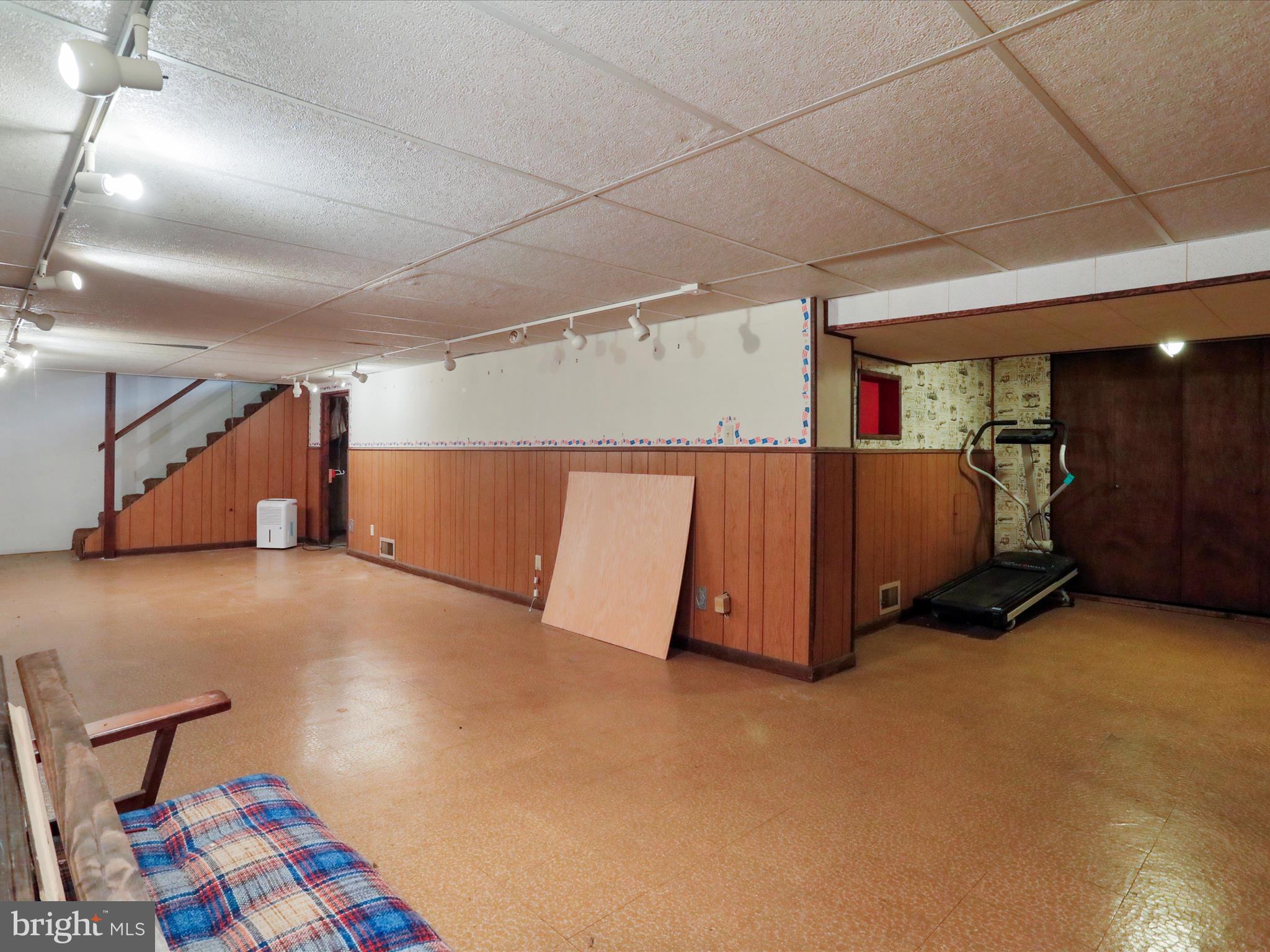 LITTLE RUN ACRES - Residential