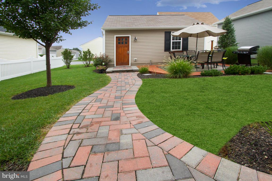 FLORIN HILL - Residential