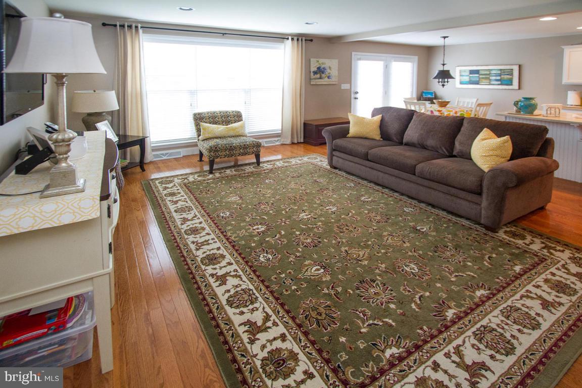 FLORIN HILL - Residential