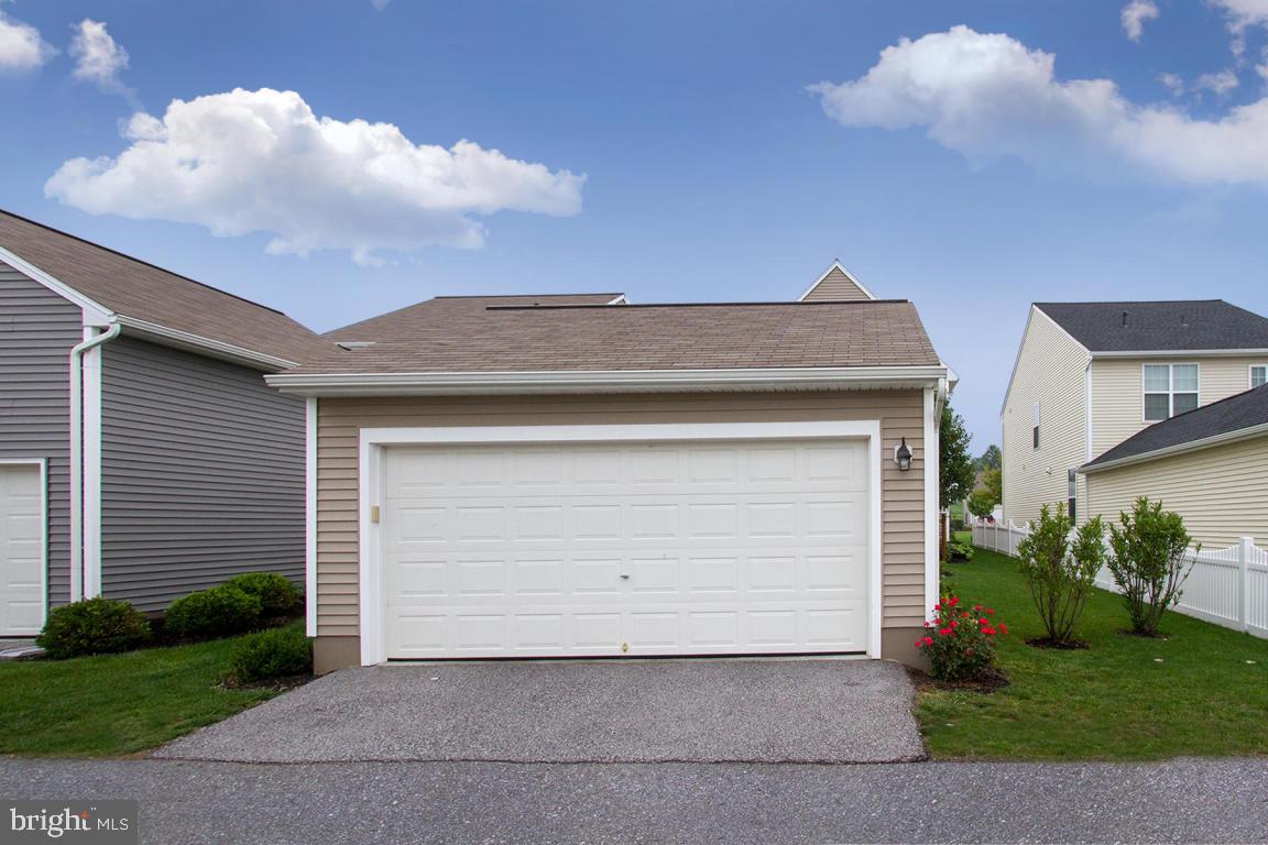 FLORIN HILL - Residential