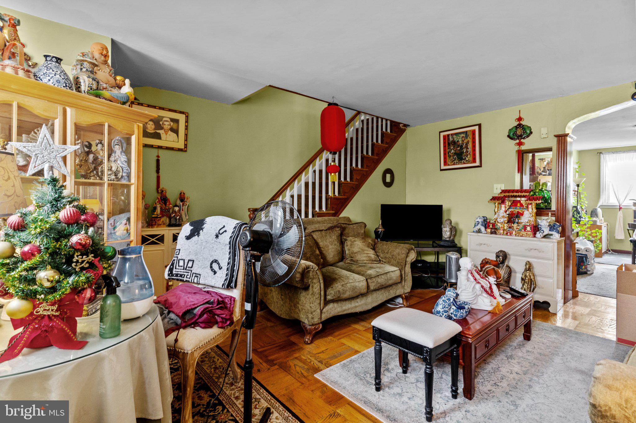 PHILADELPHIA - Residential