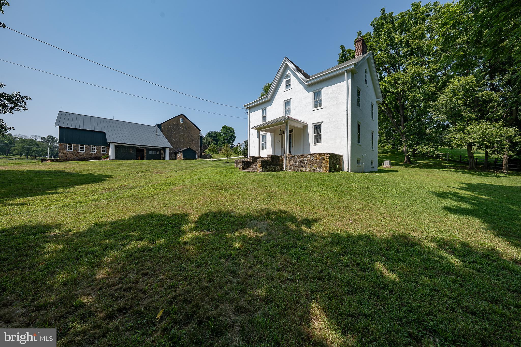 RADNOR HUNT - Residential