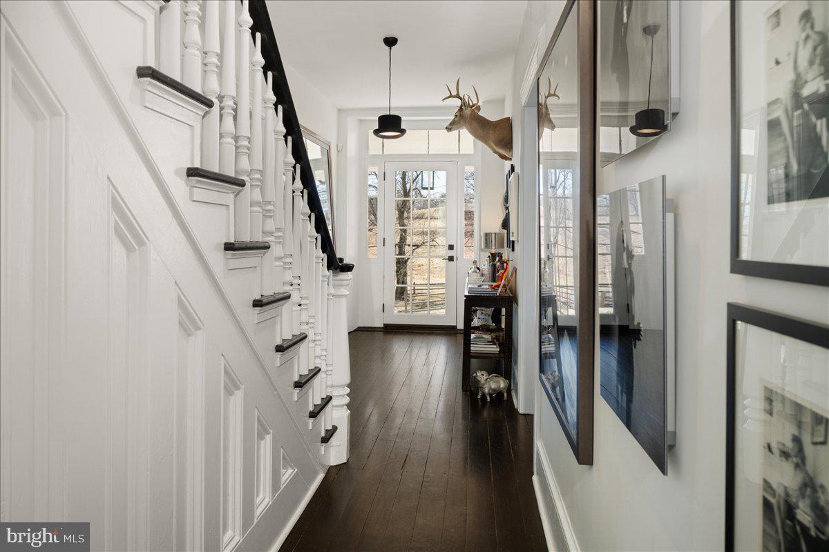 RADNOR HUNT - Residential
