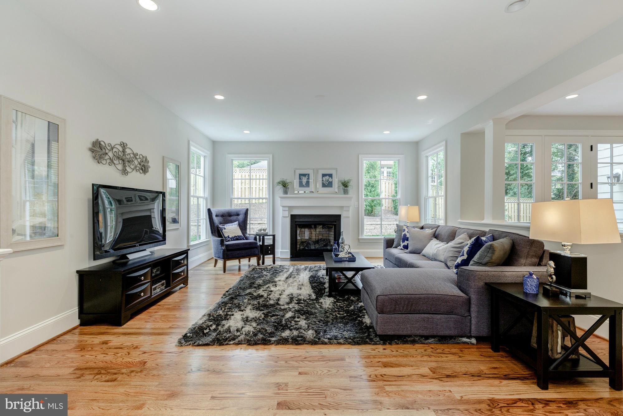 BRYN MAWR - Residential