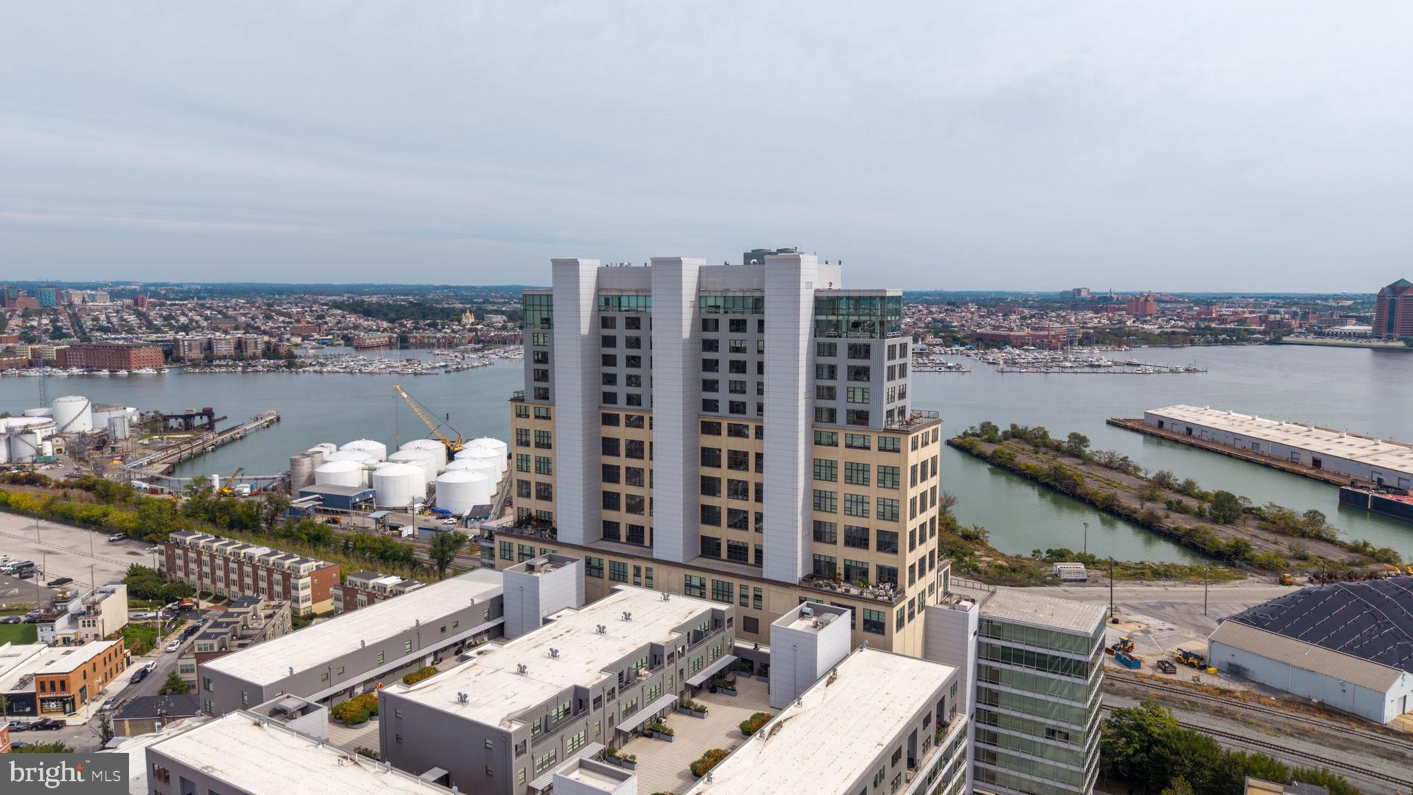 LOCUST POINT - Residential