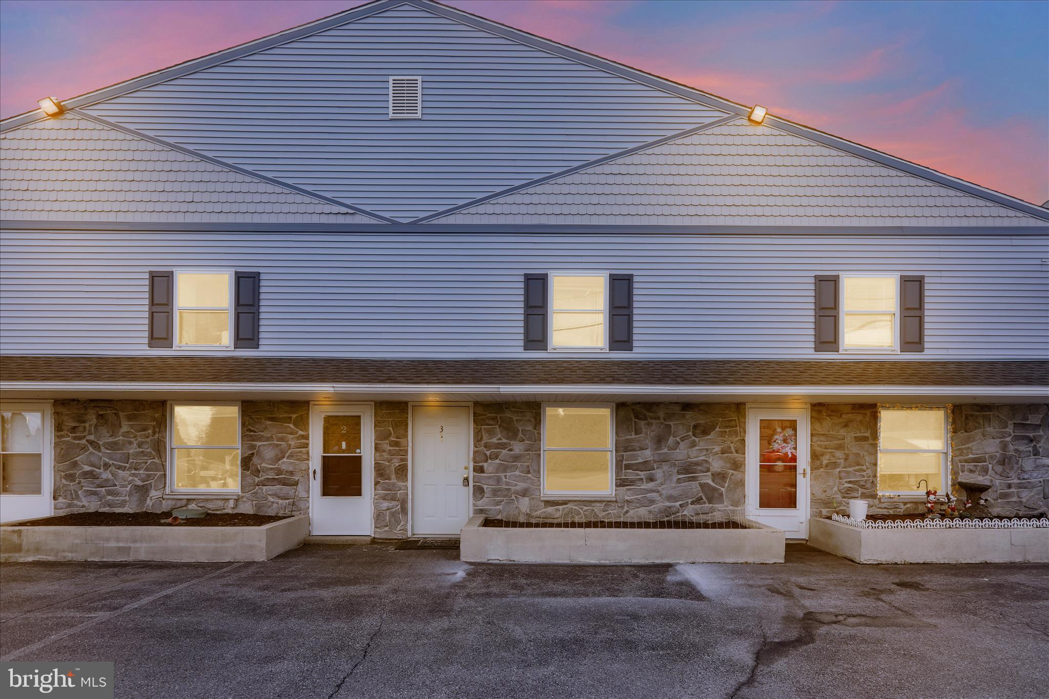 SOUTH HEIDELBERG - Residential