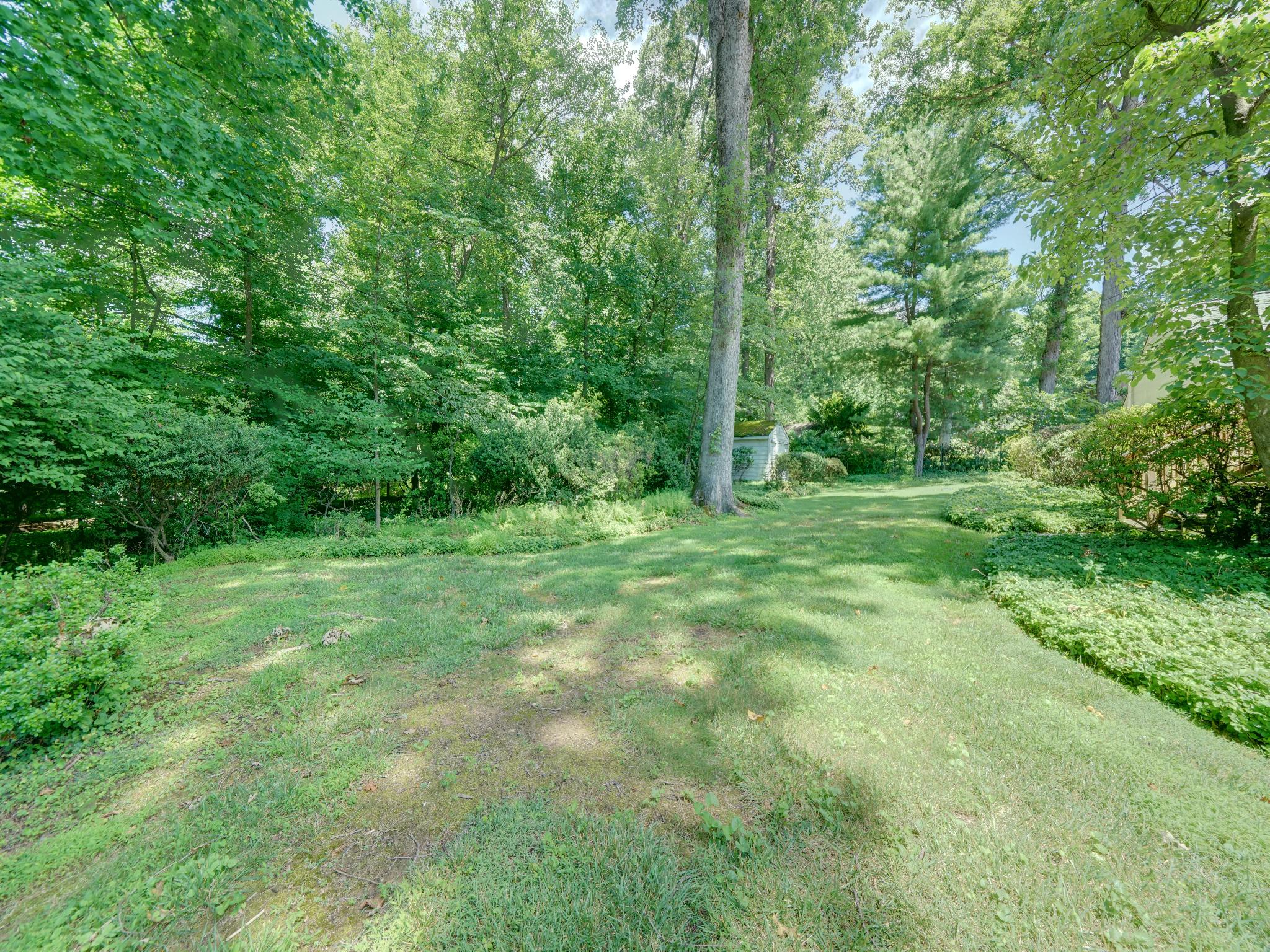 BEAVERBROOK - Residential