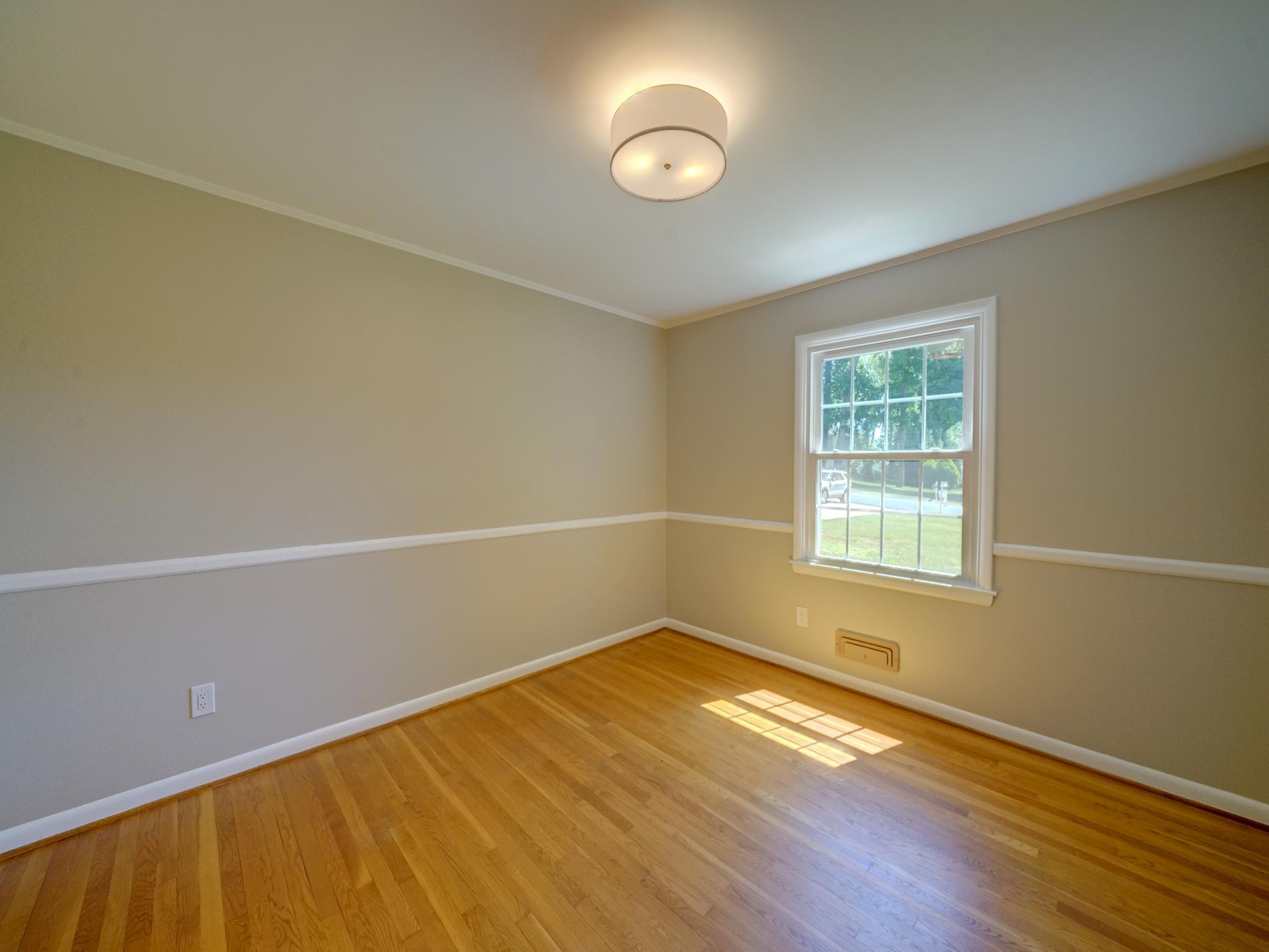 BEAVERBROOK - Residential