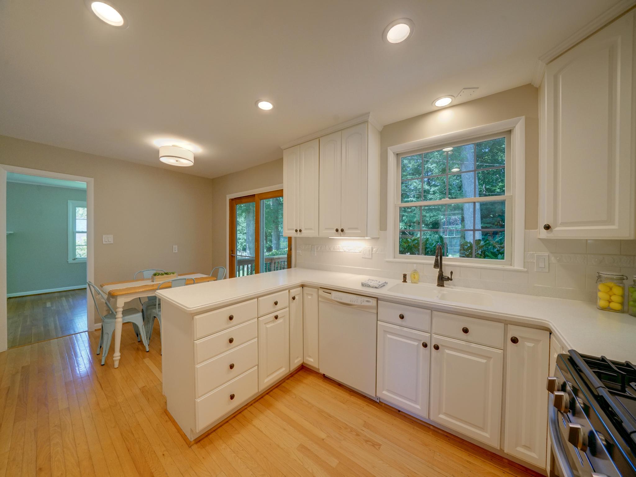 BEAVERBROOK - Residential