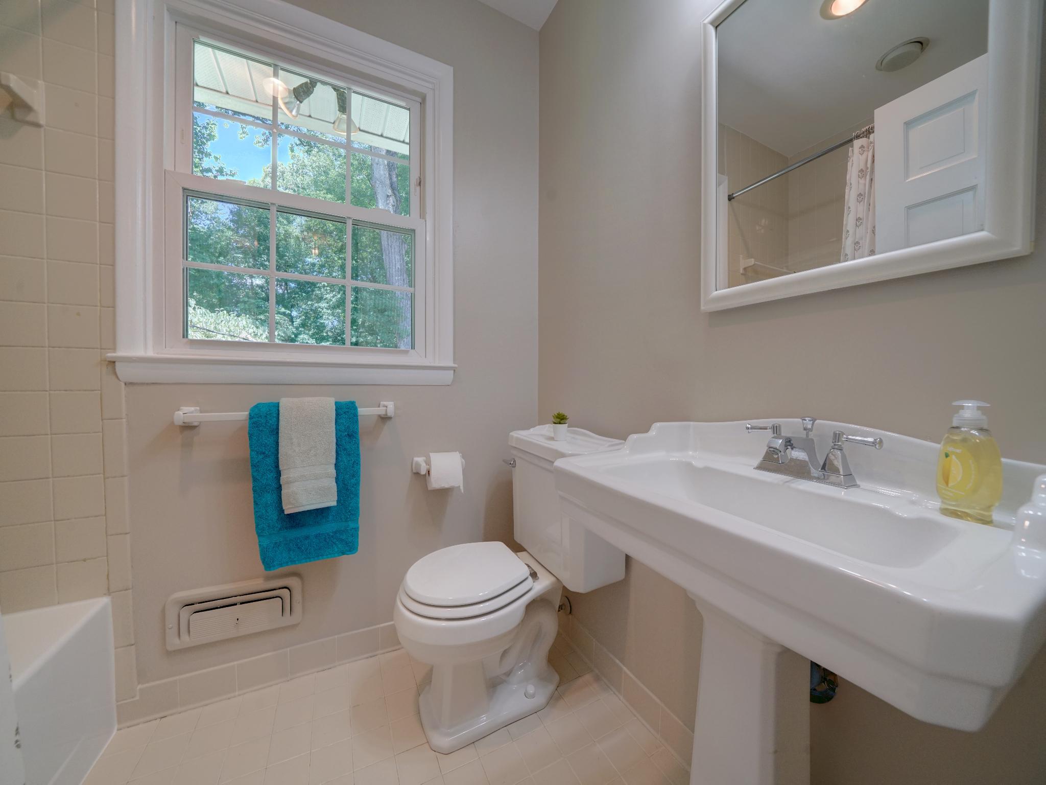 BEAVERBROOK - Residential