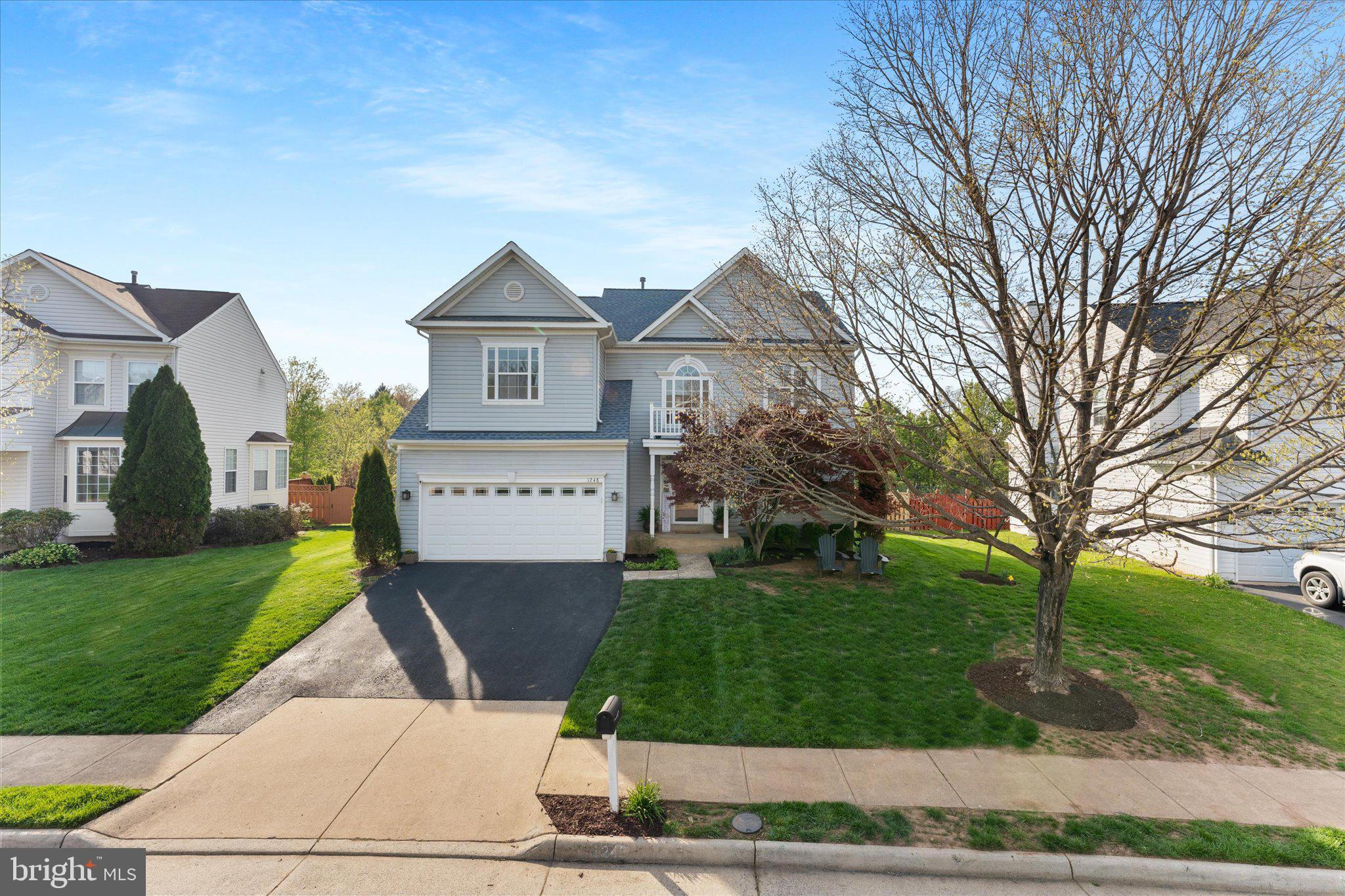POTOMAC CROSSING - Residential