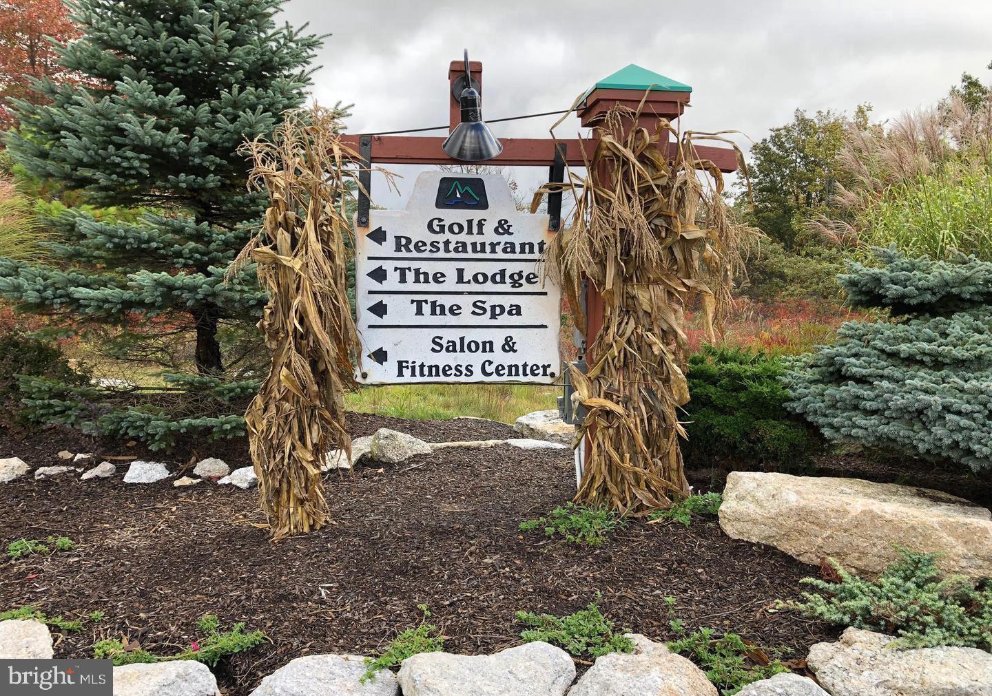 EAGLE ROCK RESORT - Land