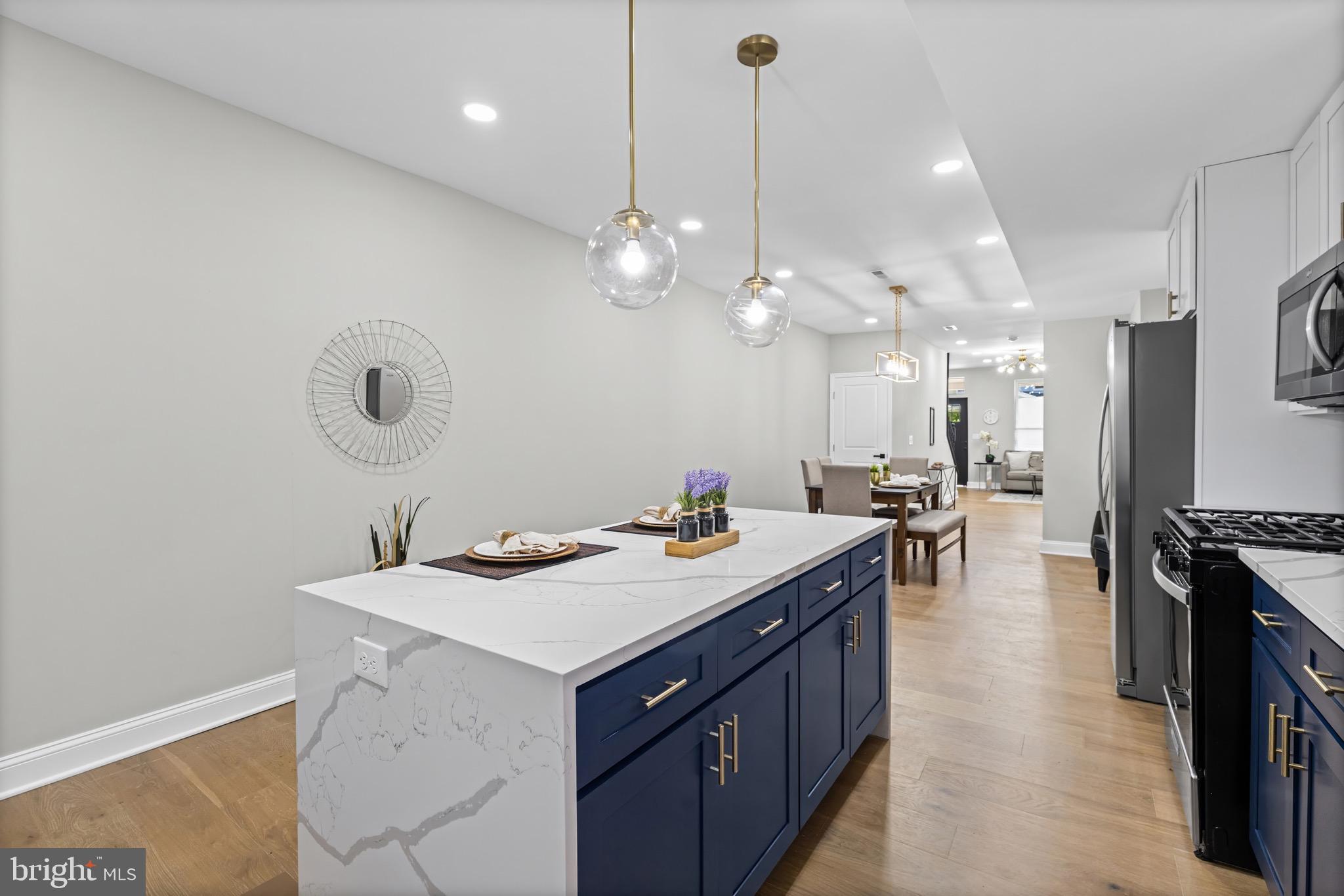 PEN LUCY - Residential