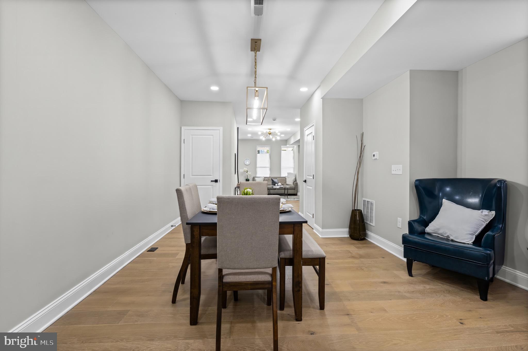 PEN LUCY - Residential