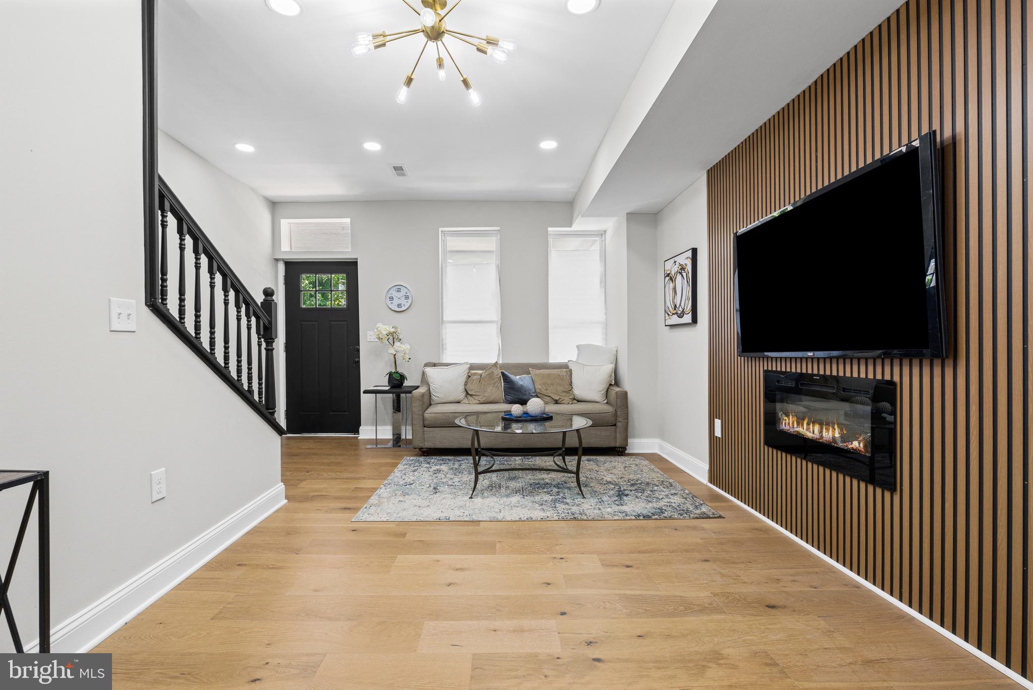 PEN LUCY - Residential