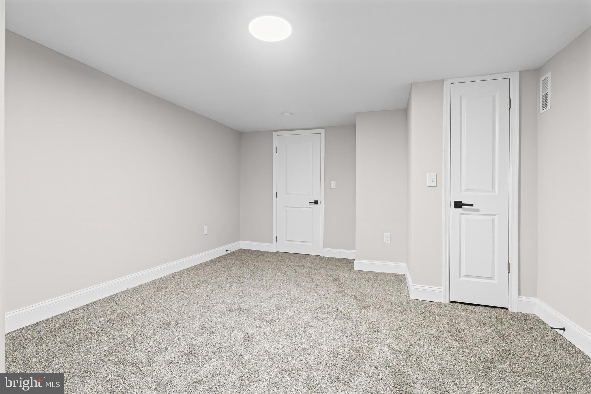 PEN LUCY - Residential