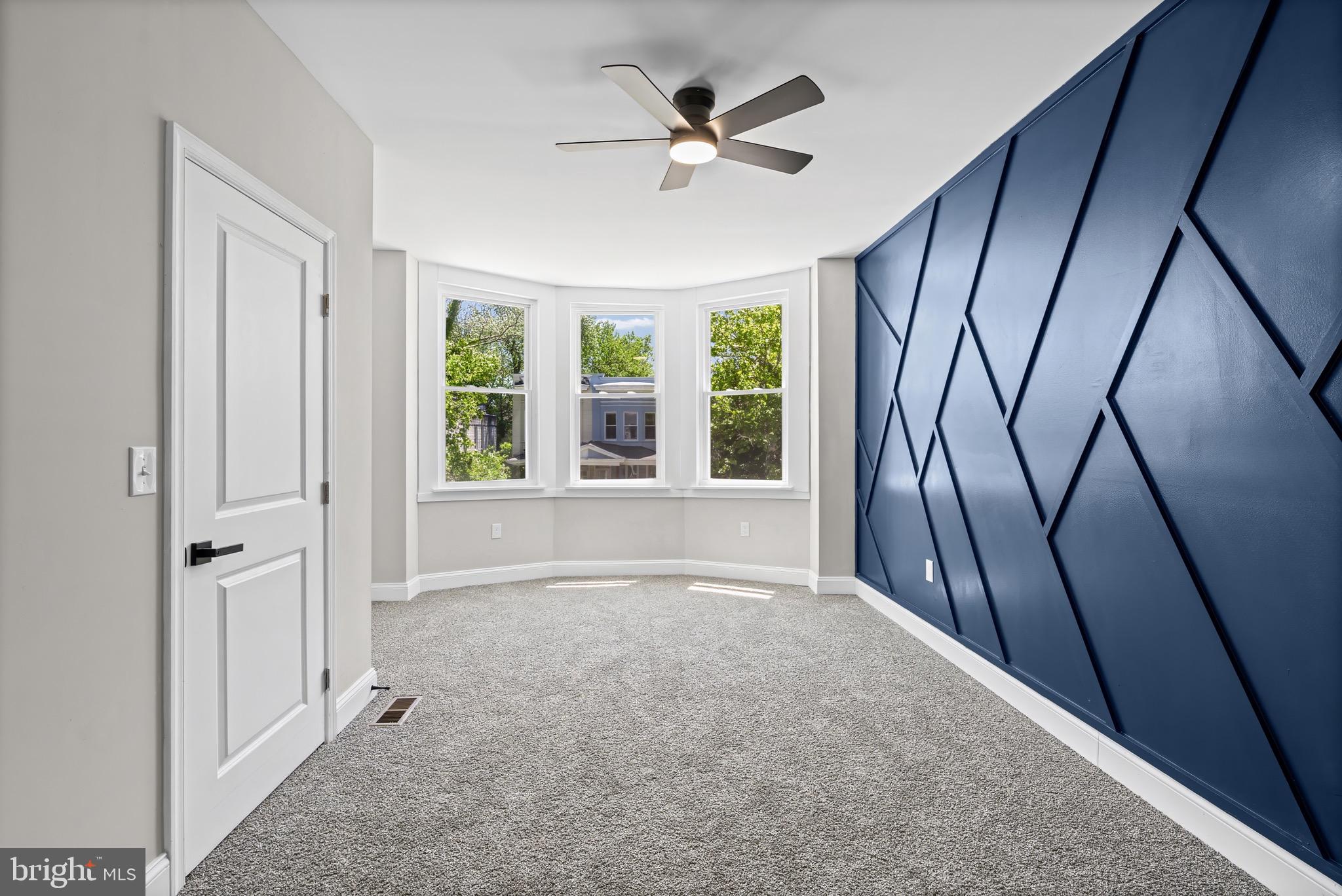 PEN LUCY - Residential