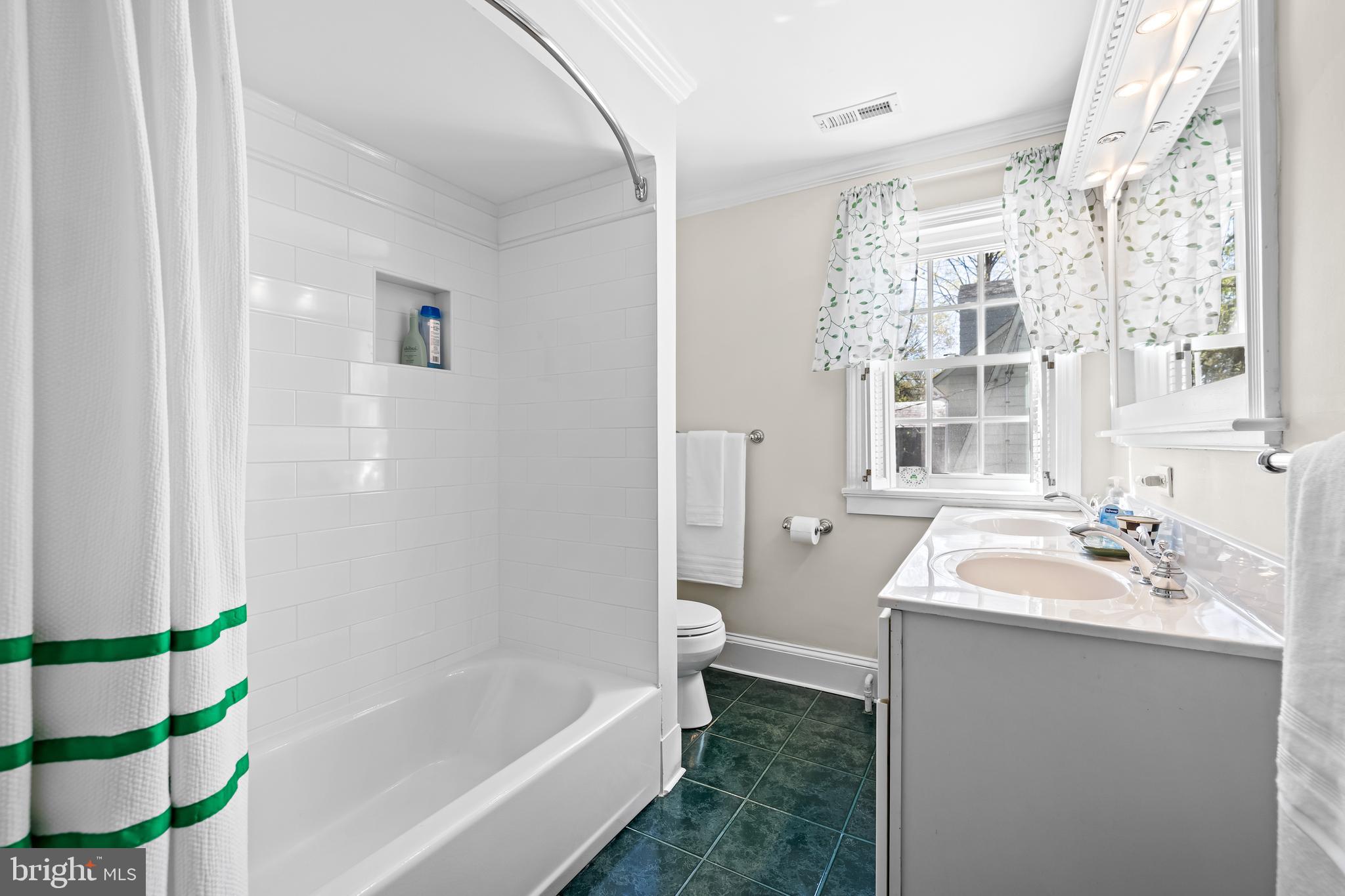 GUILFORD - Residential