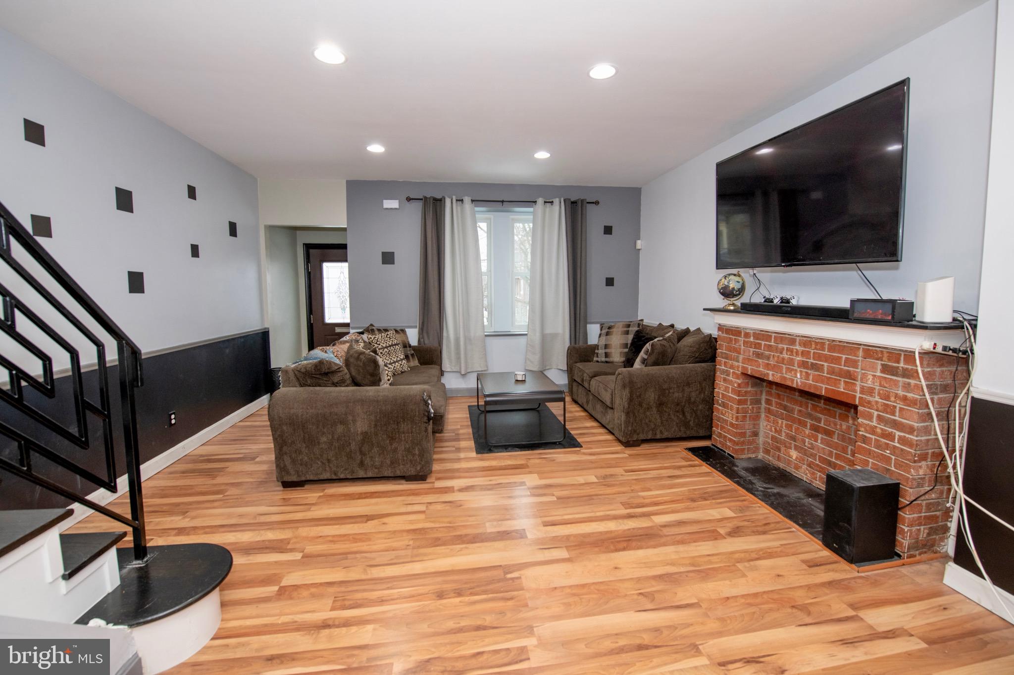 GERMANTOWN - Residential