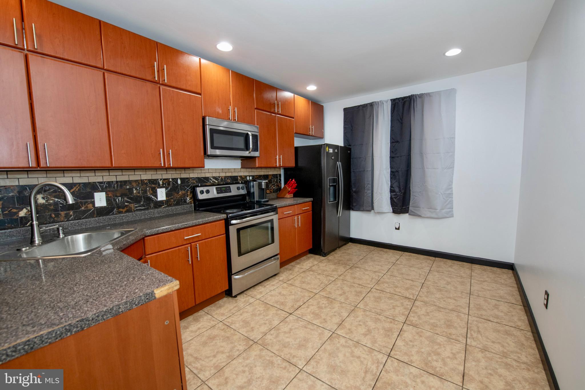 GERMANTOWN - Residential