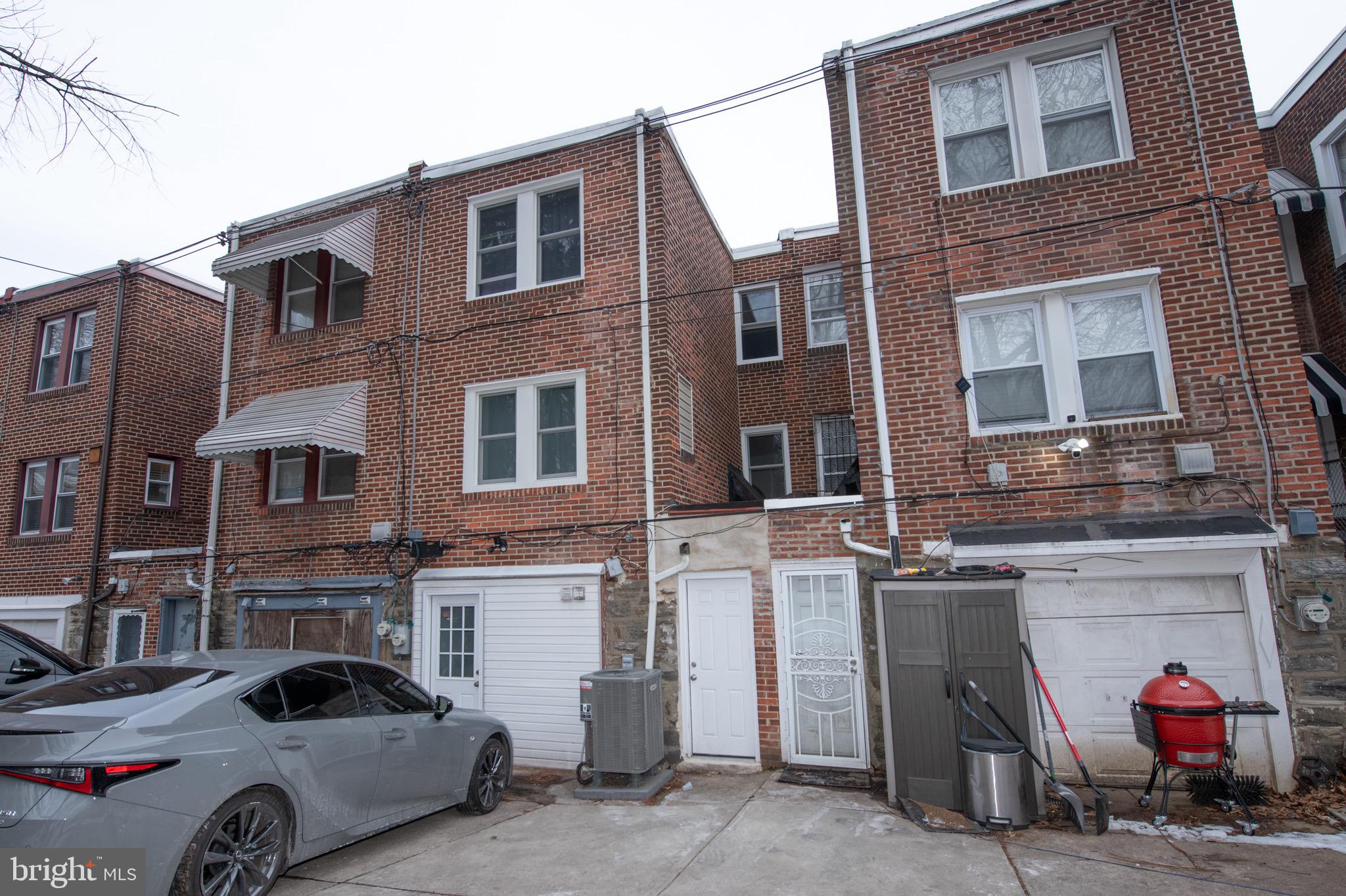 GERMANTOWN - Residential