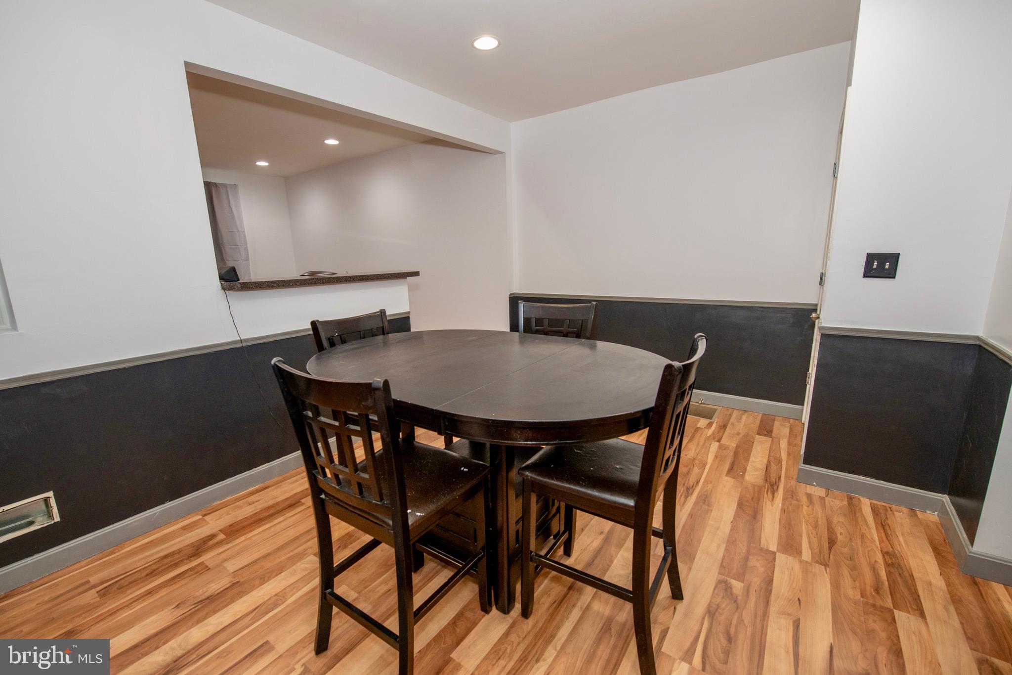 GERMANTOWN - Residential