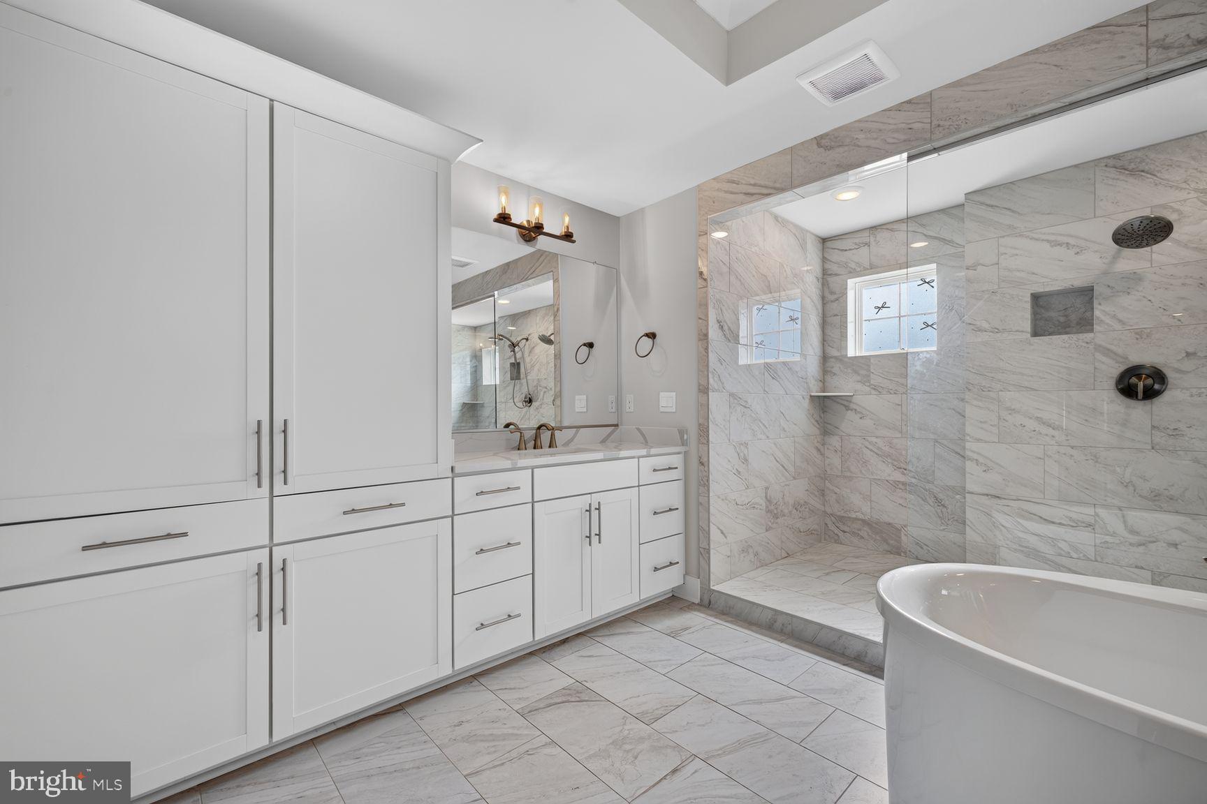 SENECA VIEW ESTATES - Residential