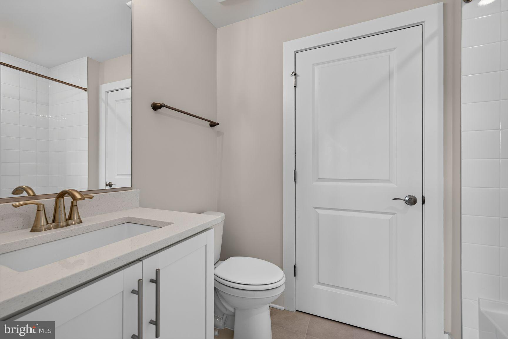 SENECA VIEW ESTATES - Residential
