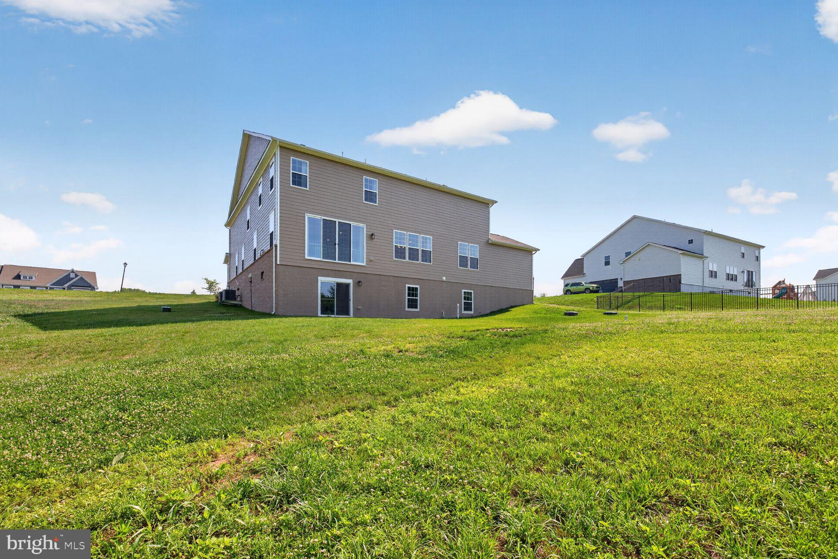 SENECA VIEW ESTATES - Residential