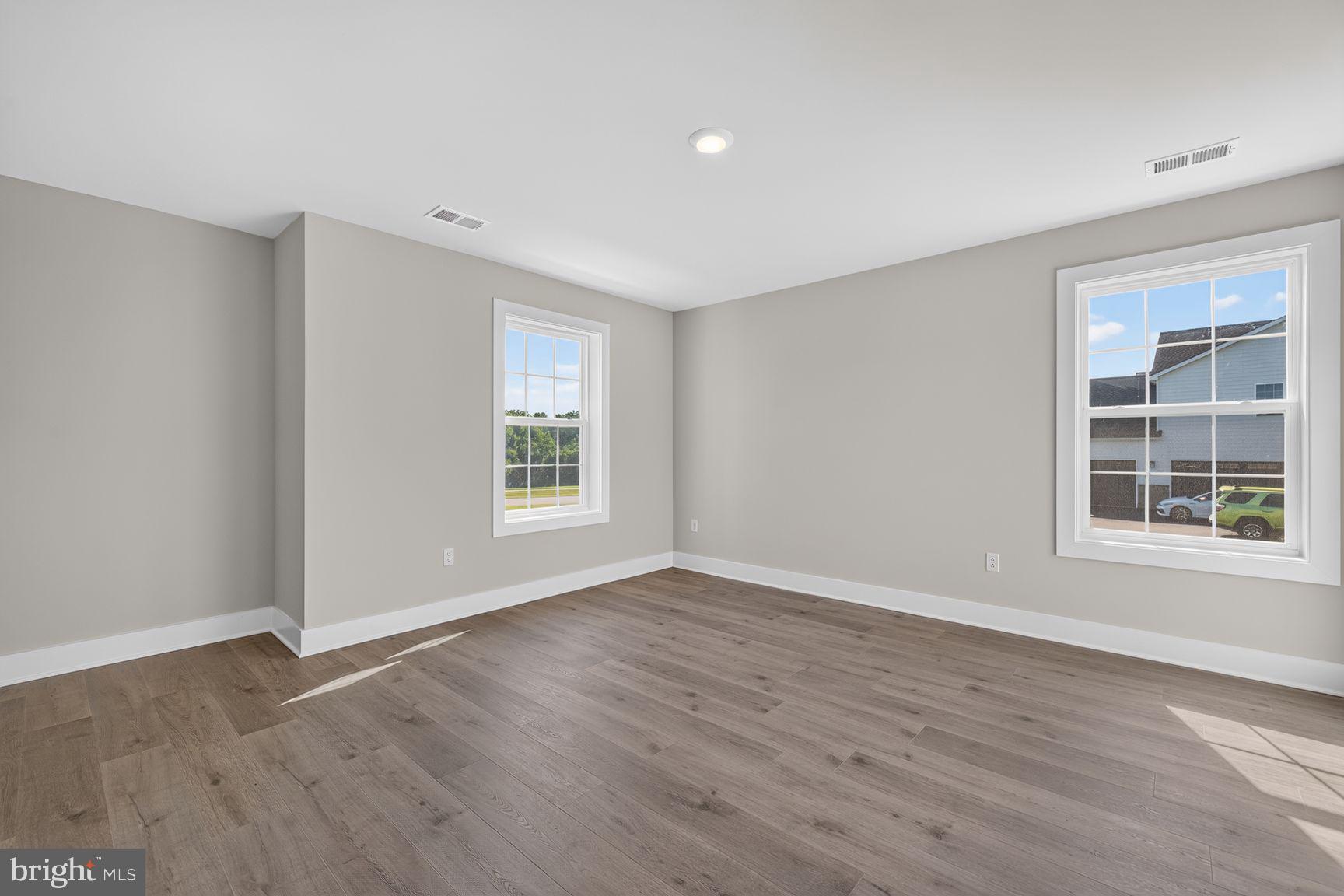 SENECA VIEW ESTATES - Residential