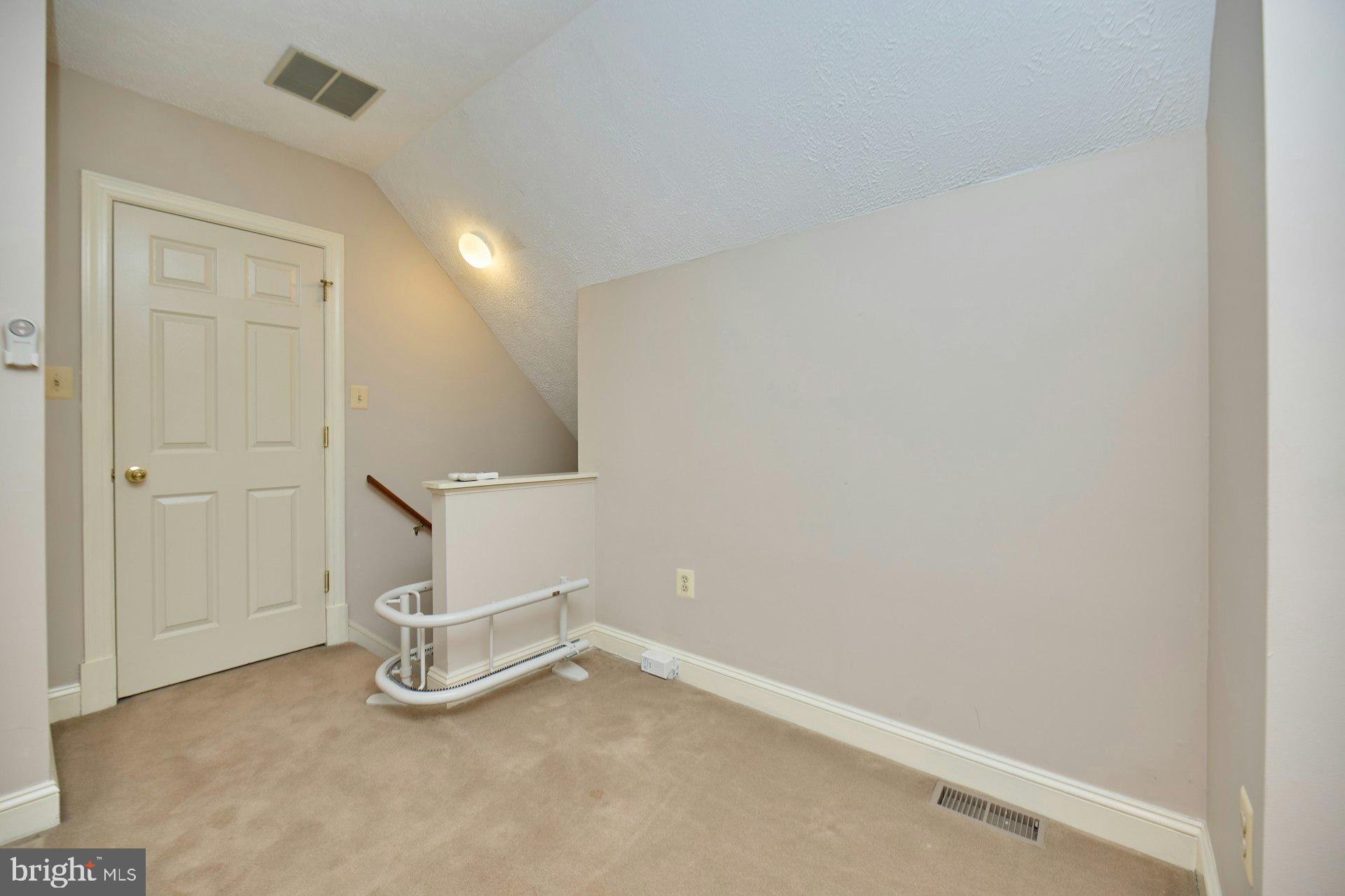 CAERNARVON WOODS - Residential