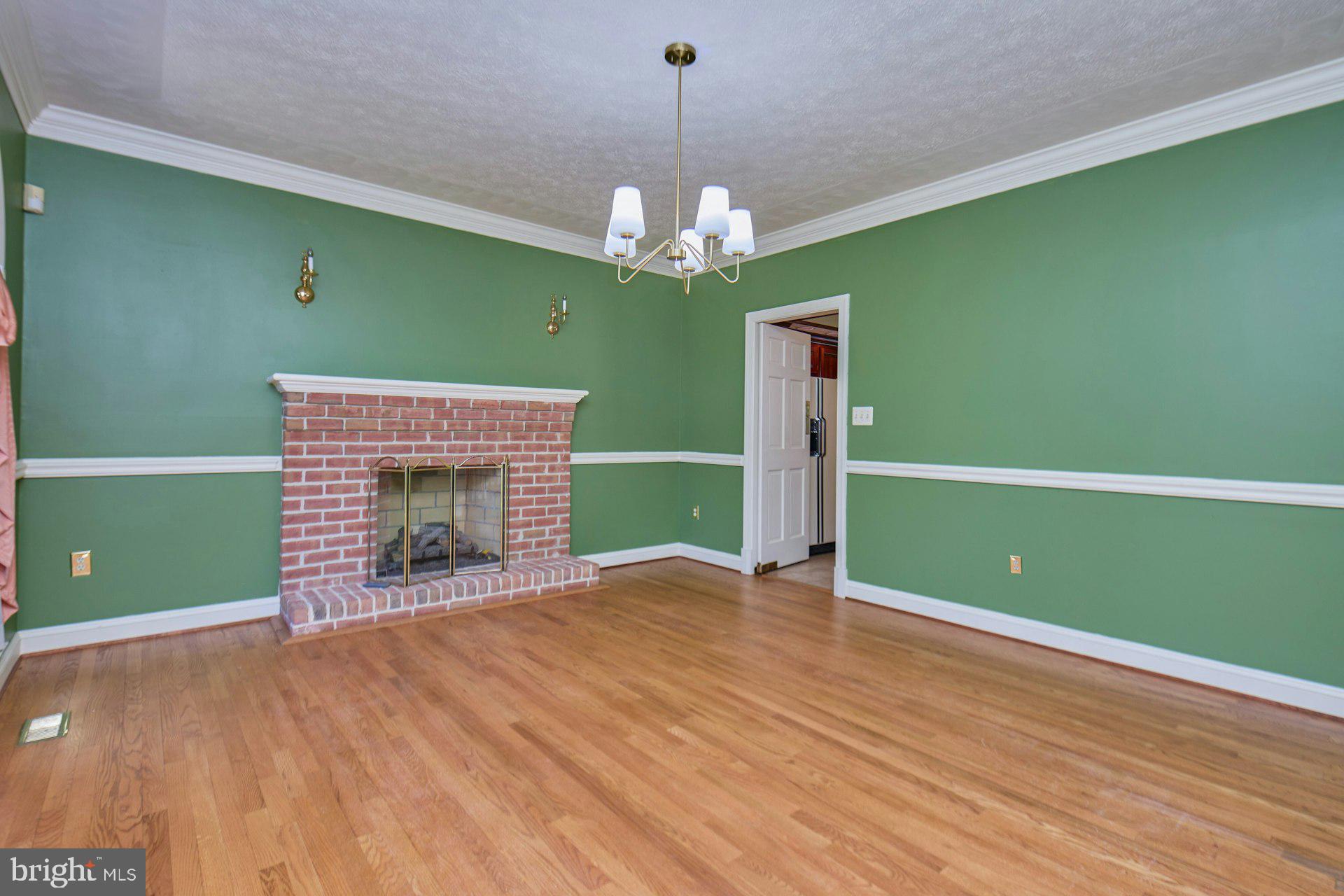CAERNARVON WOODS - Residential