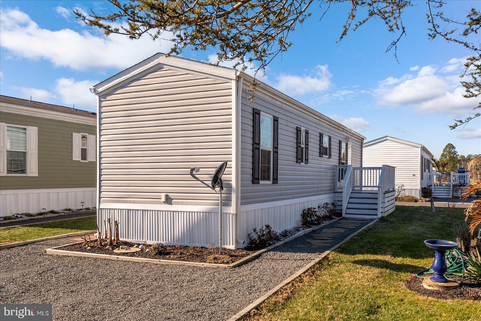 SALT LIFE PARK LLC - Residential