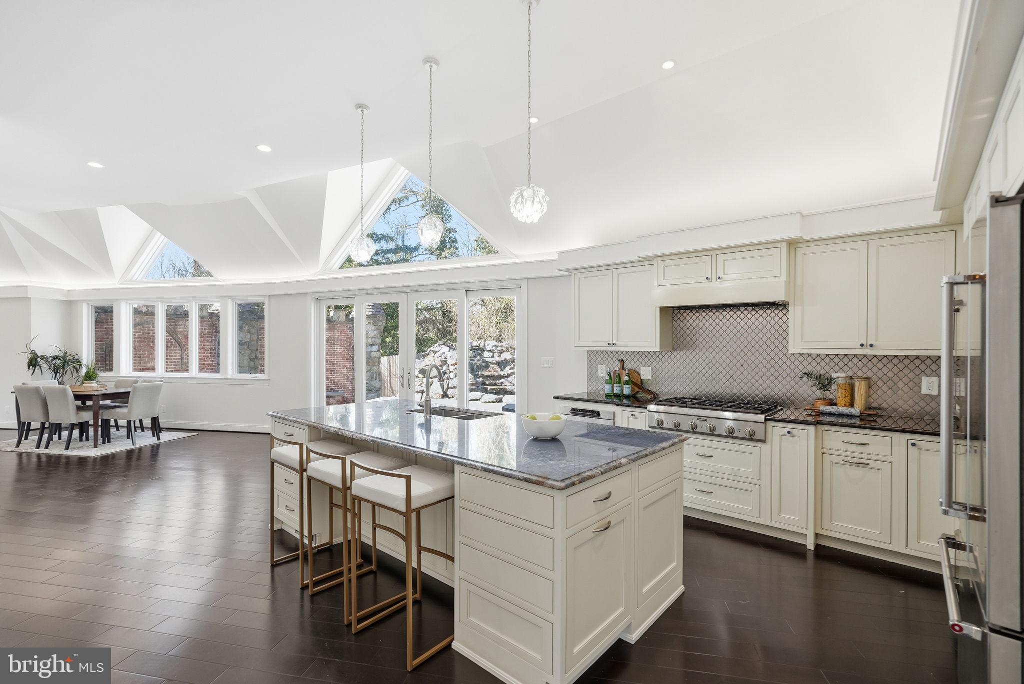 BURNING TREE ESTATES - Residential