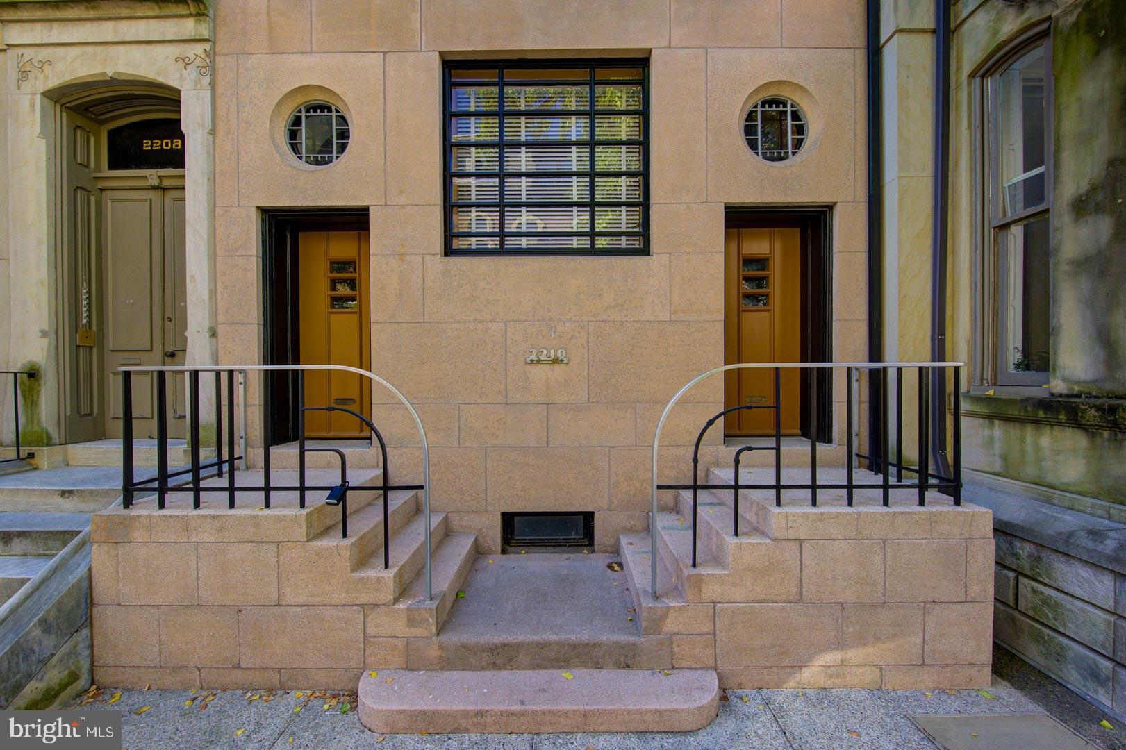 FITLER SQUARE - Residential Income