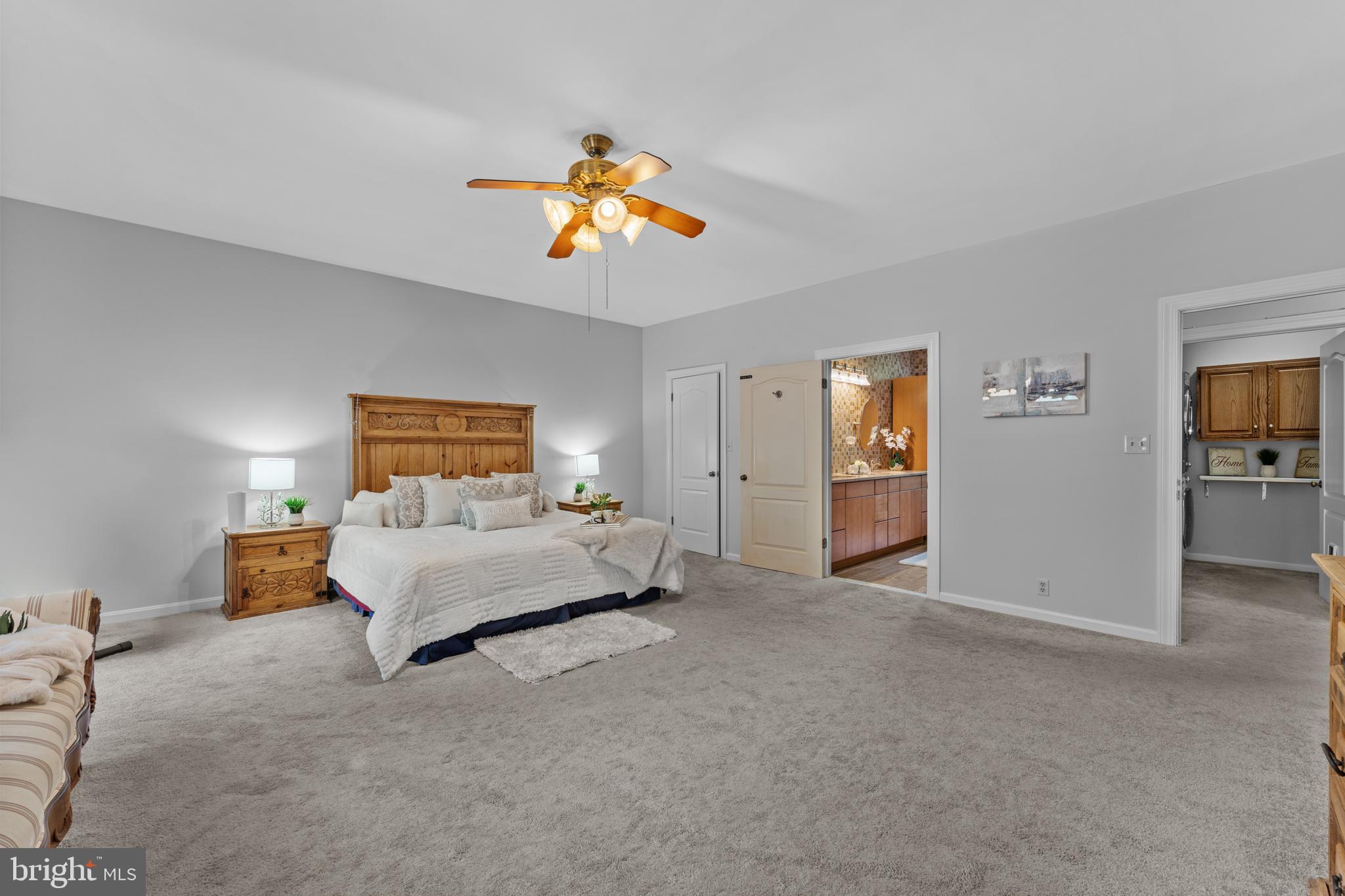 MONTGOMERY HIGHLANDS ESTATES - Residential