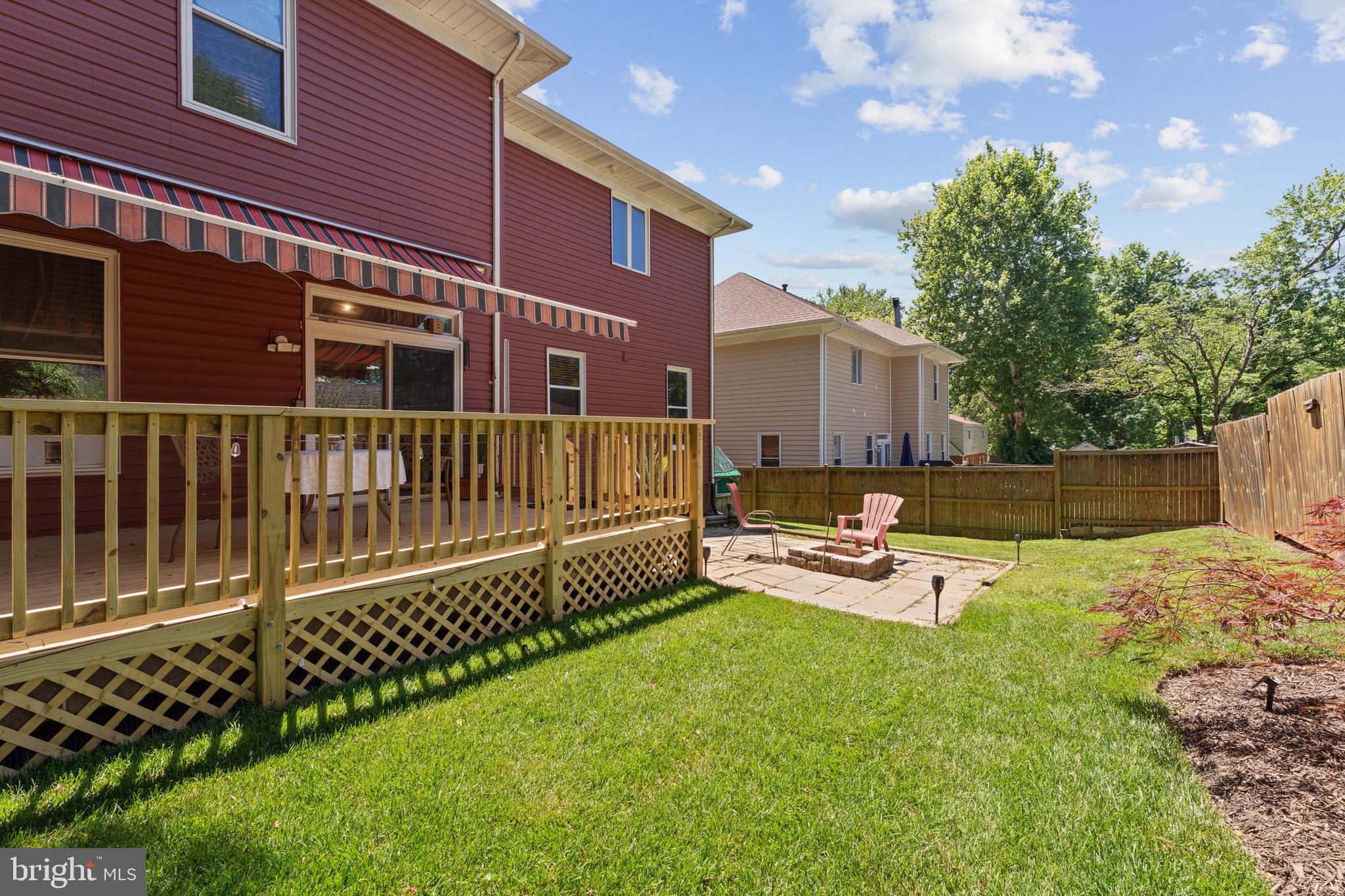MONTGOMERY HIGHLANDS ESTATES - Residential
