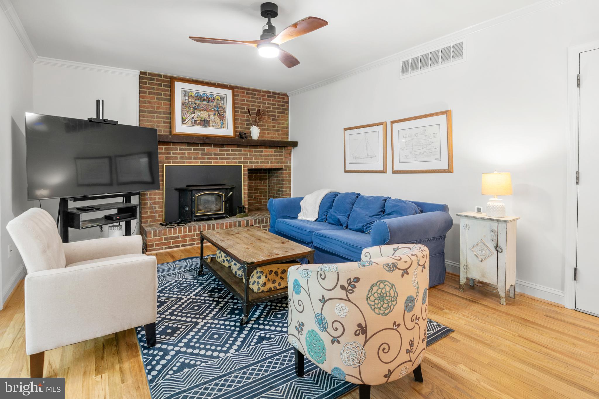 TWIN HARBORS - Residential
