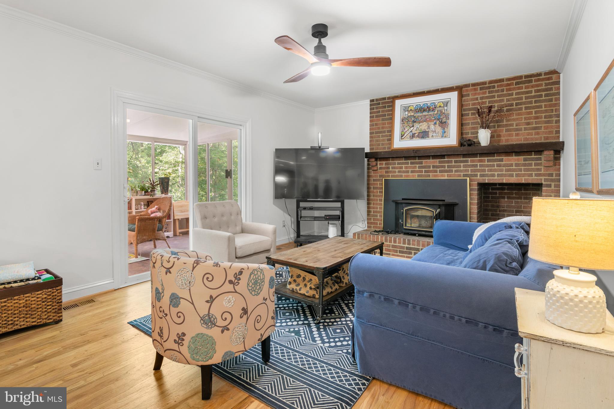 TWIN HARBORS - Residential