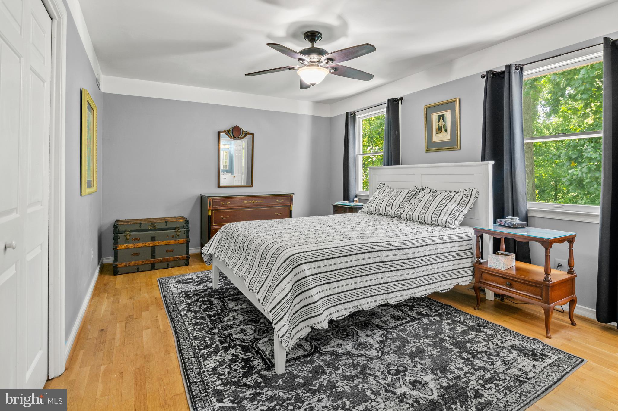 TWIN HARBORS - Residential